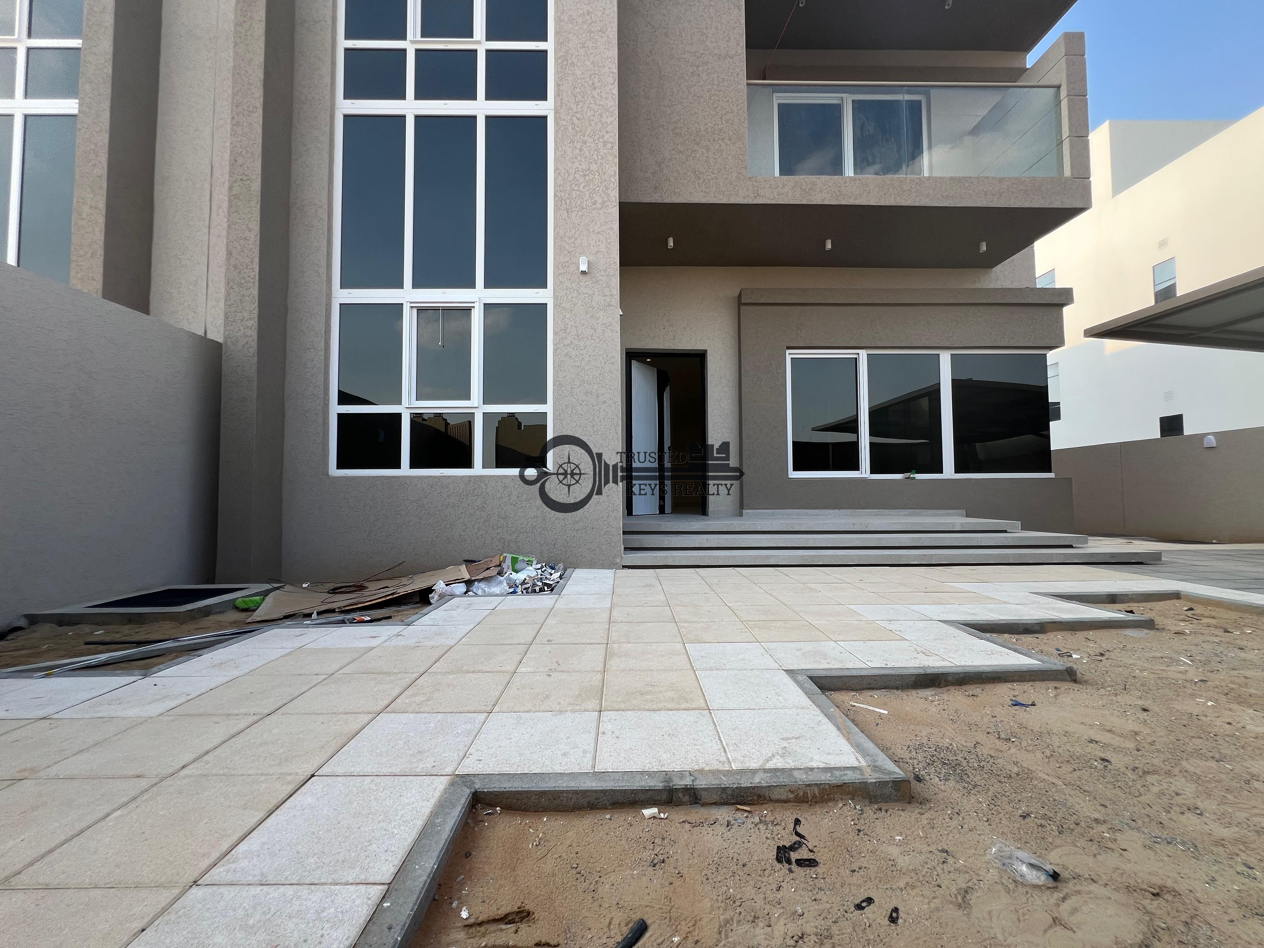 Spacious Four-Bedroom Master Villa for Rent in Nasma Residence