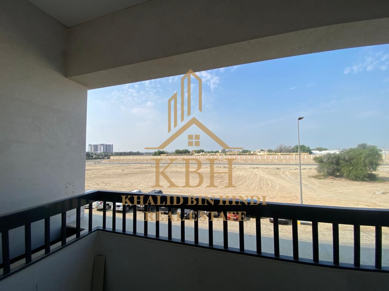First Tenant + 1 Month Free | Luxury 1 Master Bedroom + Hall Apartment with Large Balcony, Central AC & Gas, Prime Location in Muweilah – Al Falah