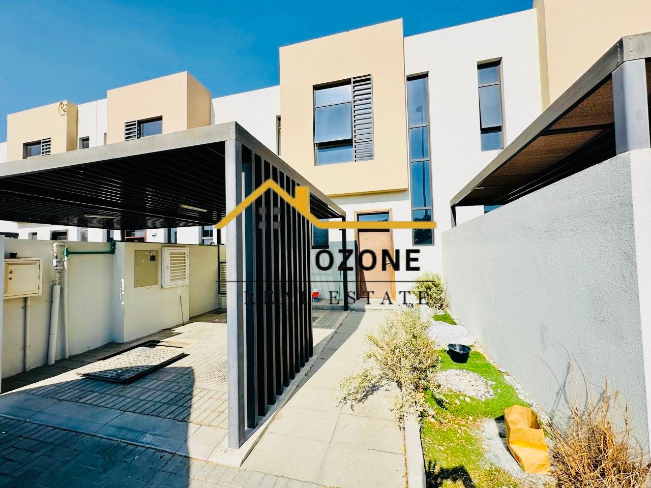 Stylish Beautiful Luxury 2Bed Townhouse with Maid Room