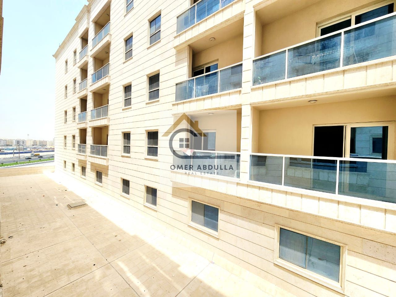 Lavish / 2bhk Apartment/// Ready to move //