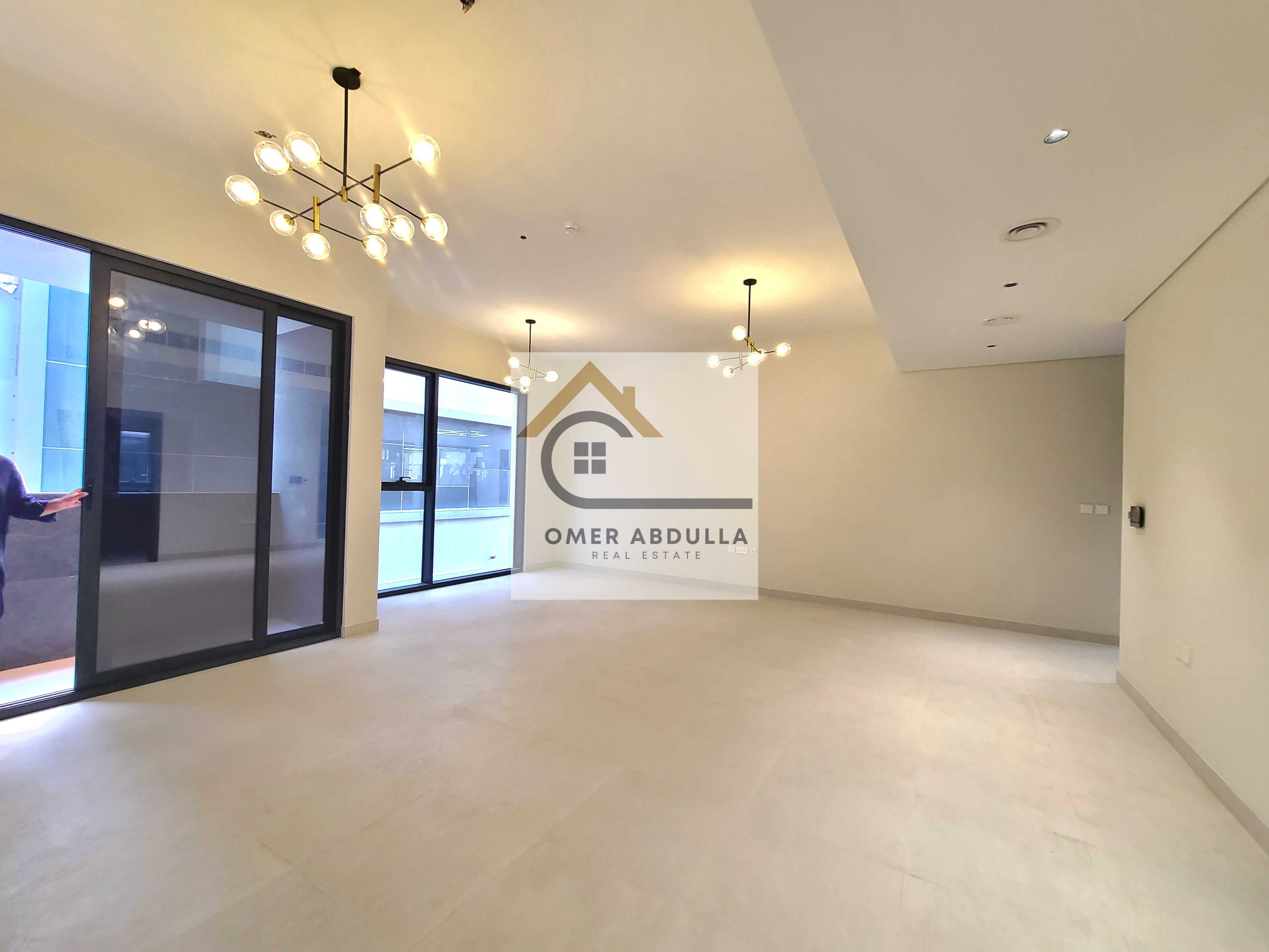 Luxury 2BHK Apartment Only 75k with balcony and with car parking free front of University area