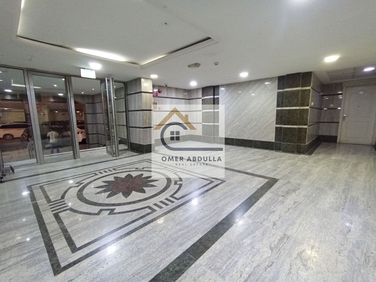 Good studio apartment 20 days free