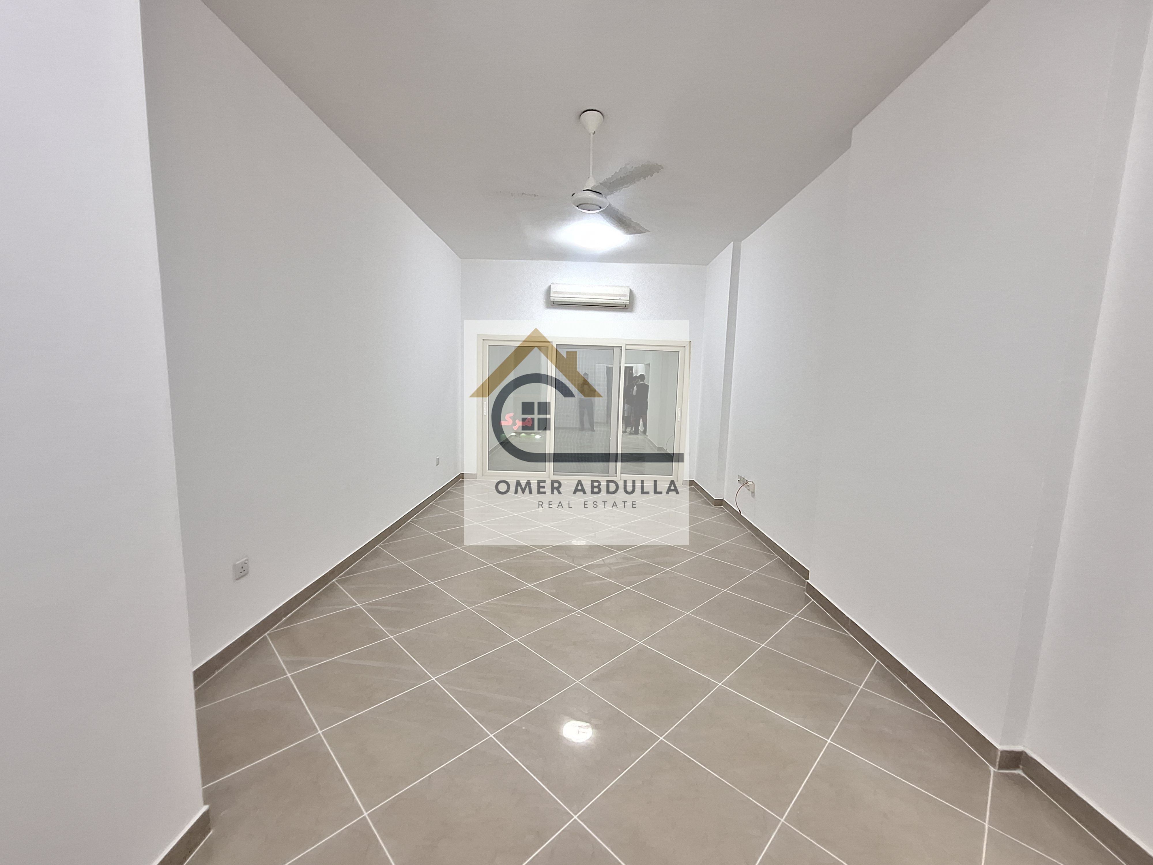 Lavish 1bhk with 12 cheques payments