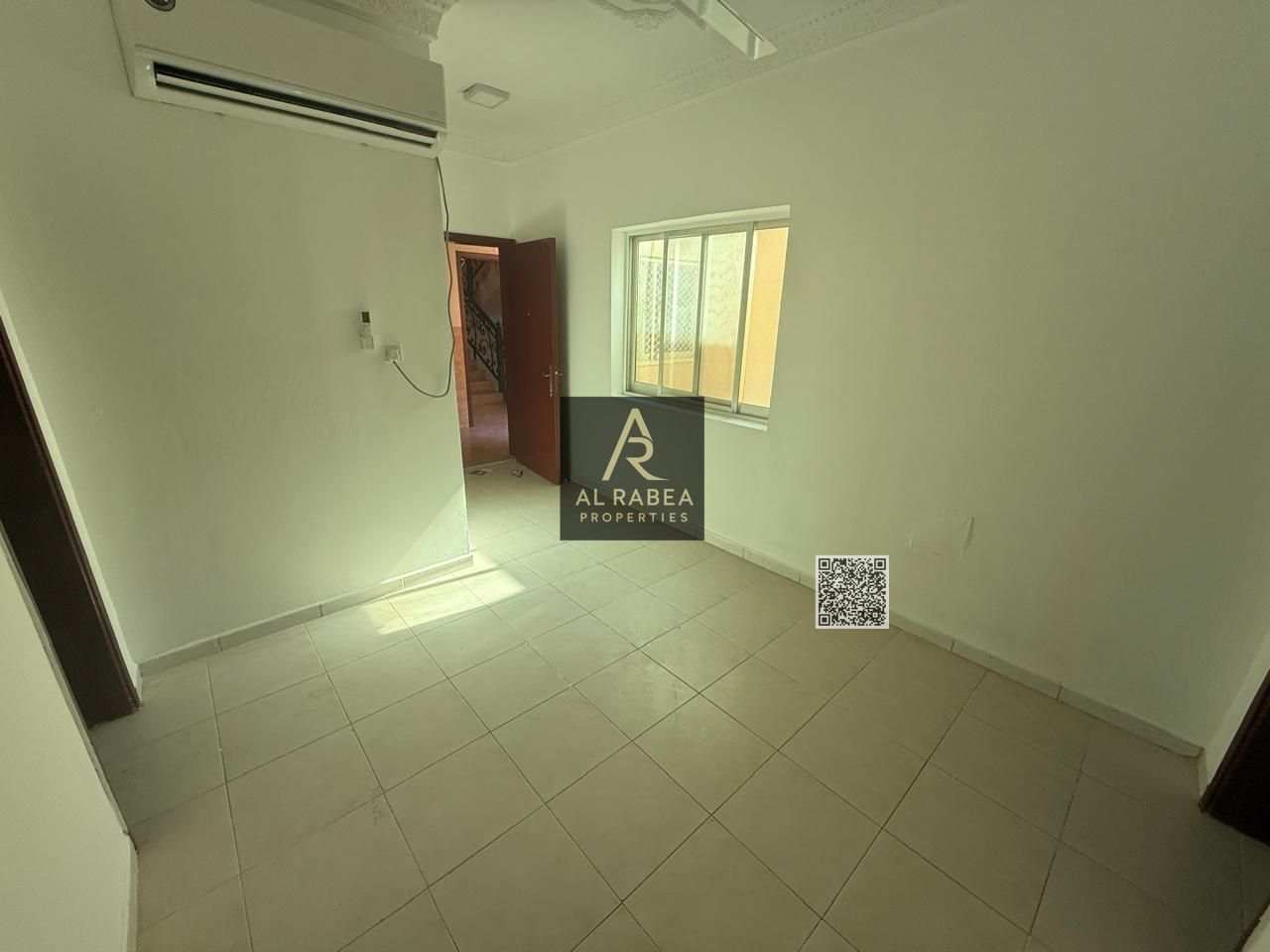 Close to all services - balcony - second tenant