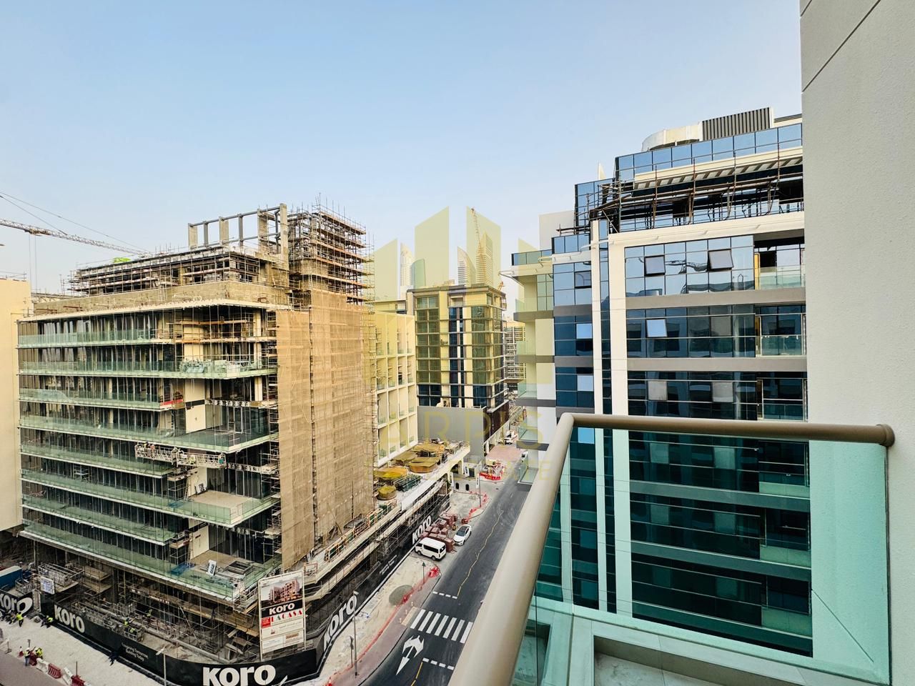 BRAND NEW BUILDING l SEMI FURNISHED | AMENITIES