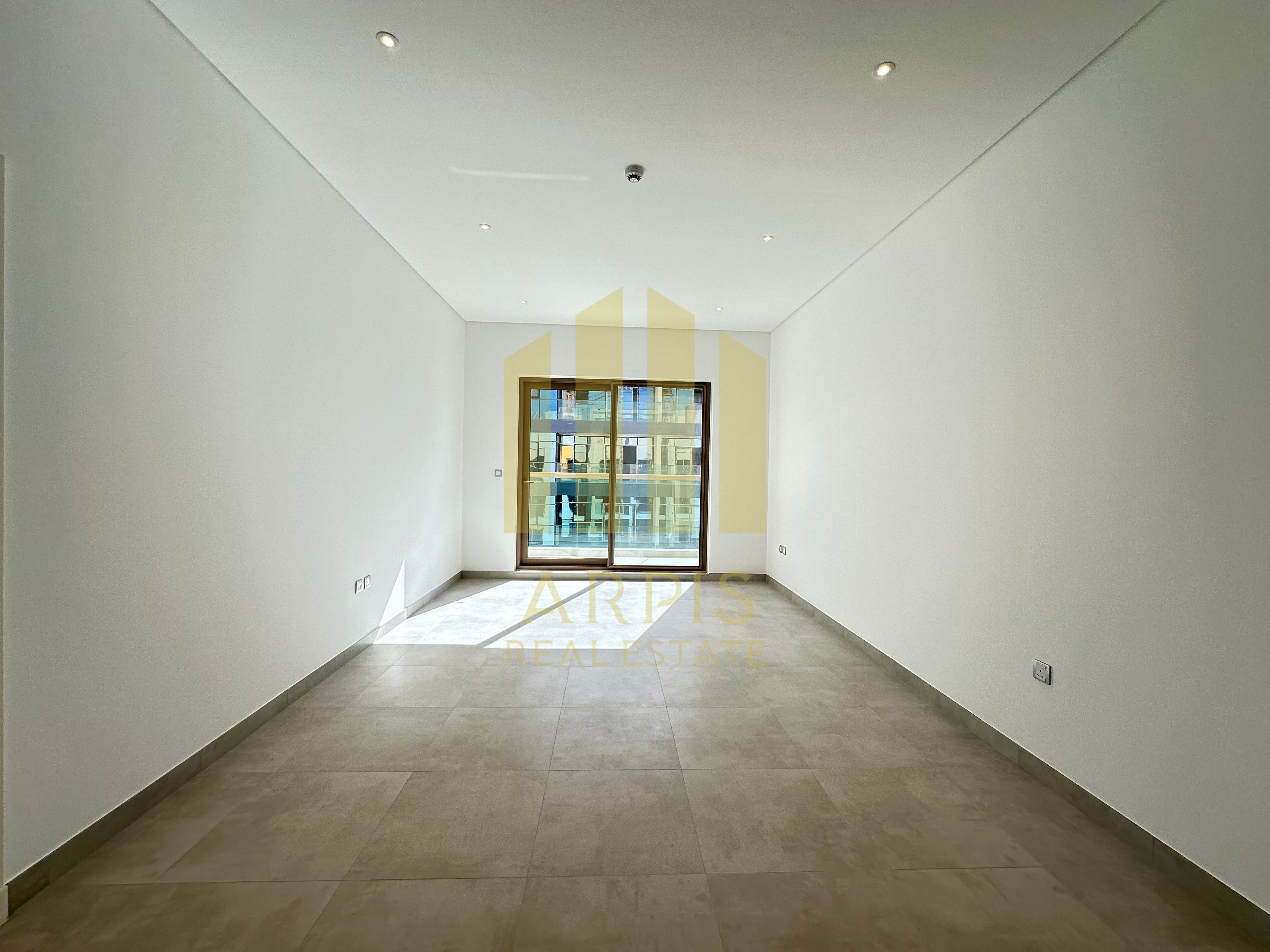 BRAND NEW 1 BEDROOM APARTMENT FOR RENT IN JUMEIRAH GARDEN CITY, DUBAI.