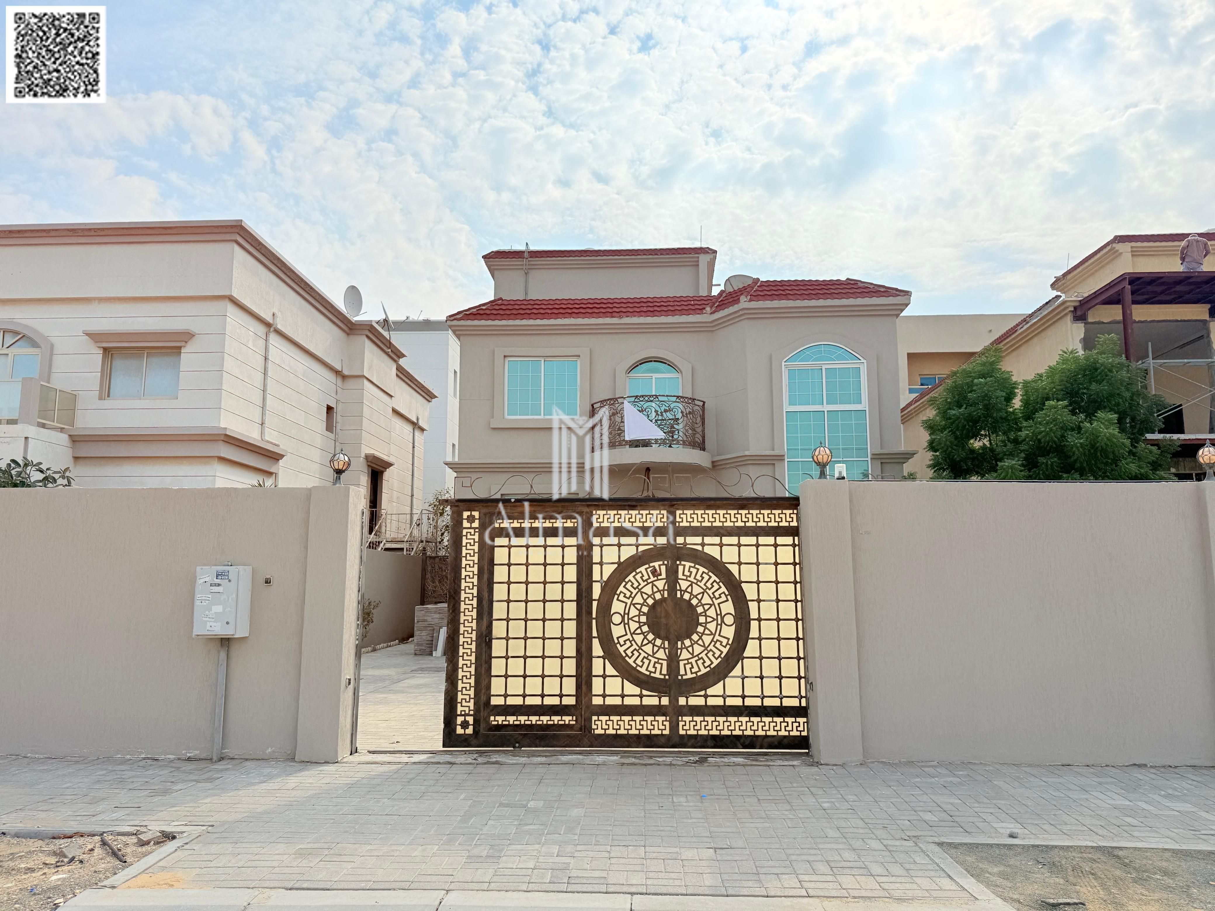 Villa for rent in Al Muwaihat 3, Ajman, opposite the mosque, with large areas and a prime location close to all services.