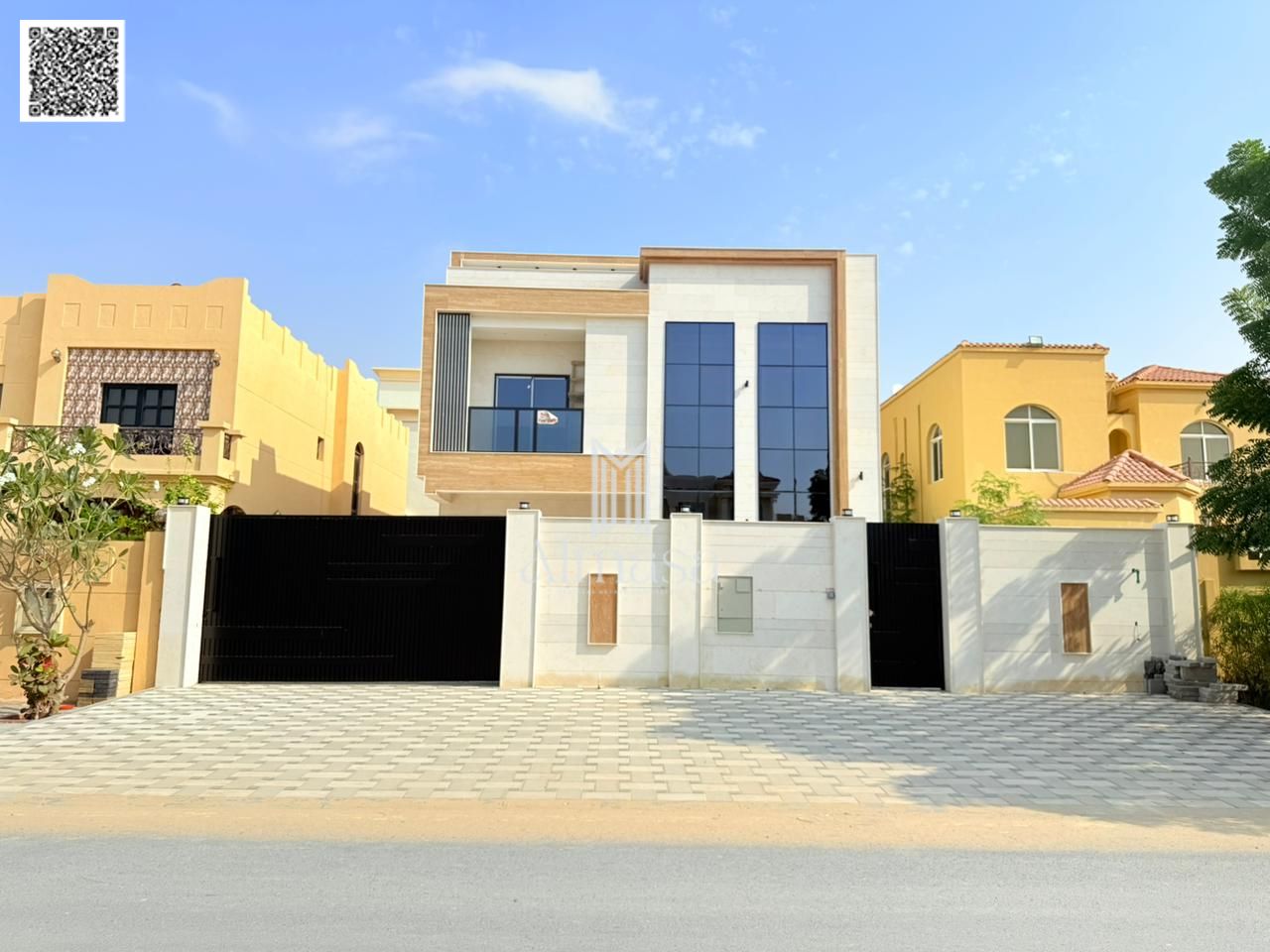 Luxury villa for sale in Al Muwaihat 1, Ajman. Land area: 5,000 sq ft | Built-up area: 4,500 sq ft | Prime location on a main road