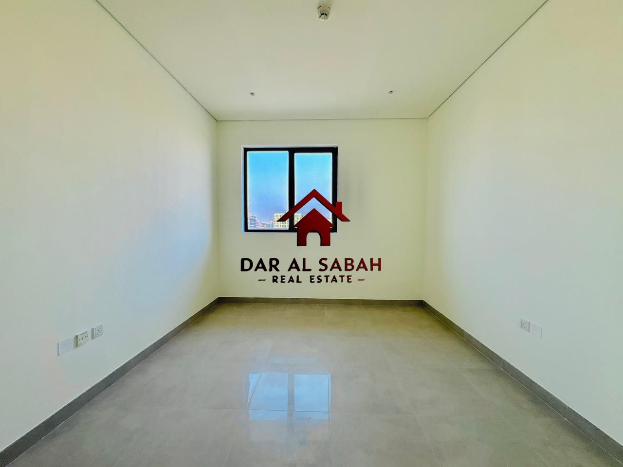 4 CHEQUES PAYMENT/DEPOSIT CASH/WITH BALCONY/VERY HUGE APARTMENT/ READY TO MOVE/!
