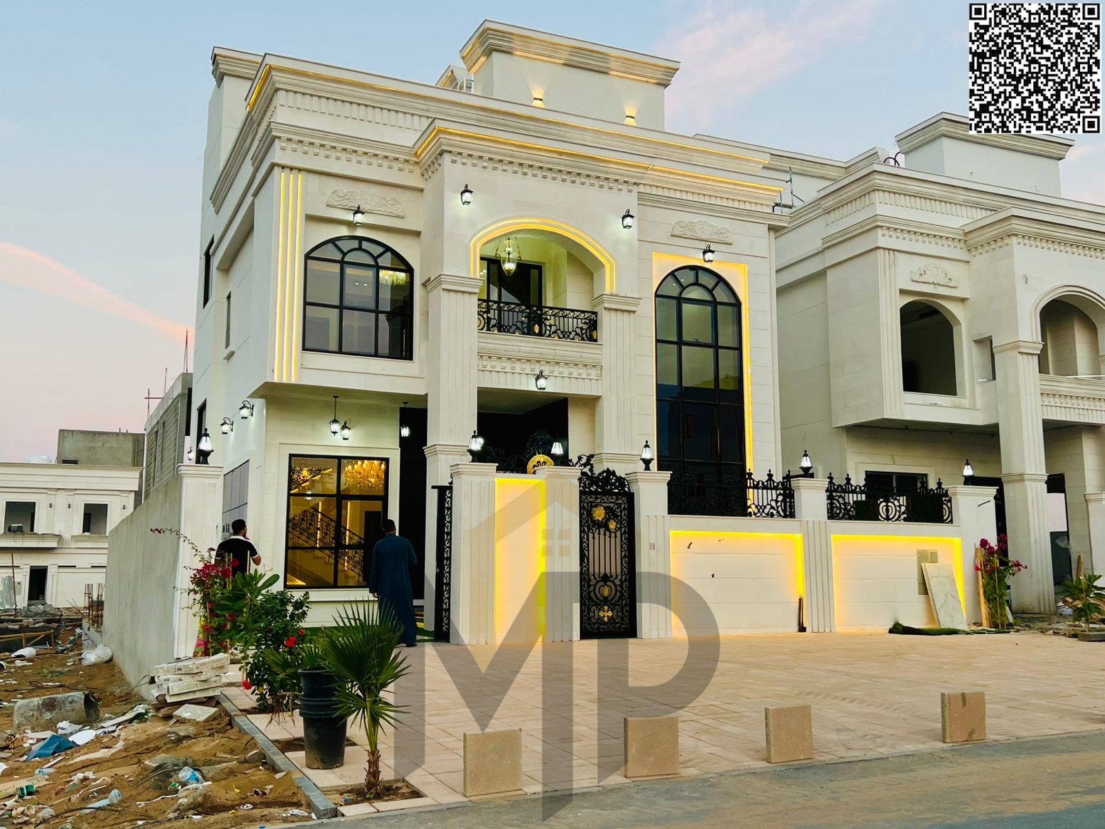 Take advantage of this opportunity now! Registration fees included. Ready to move in now | First occupancy villa on the main street
