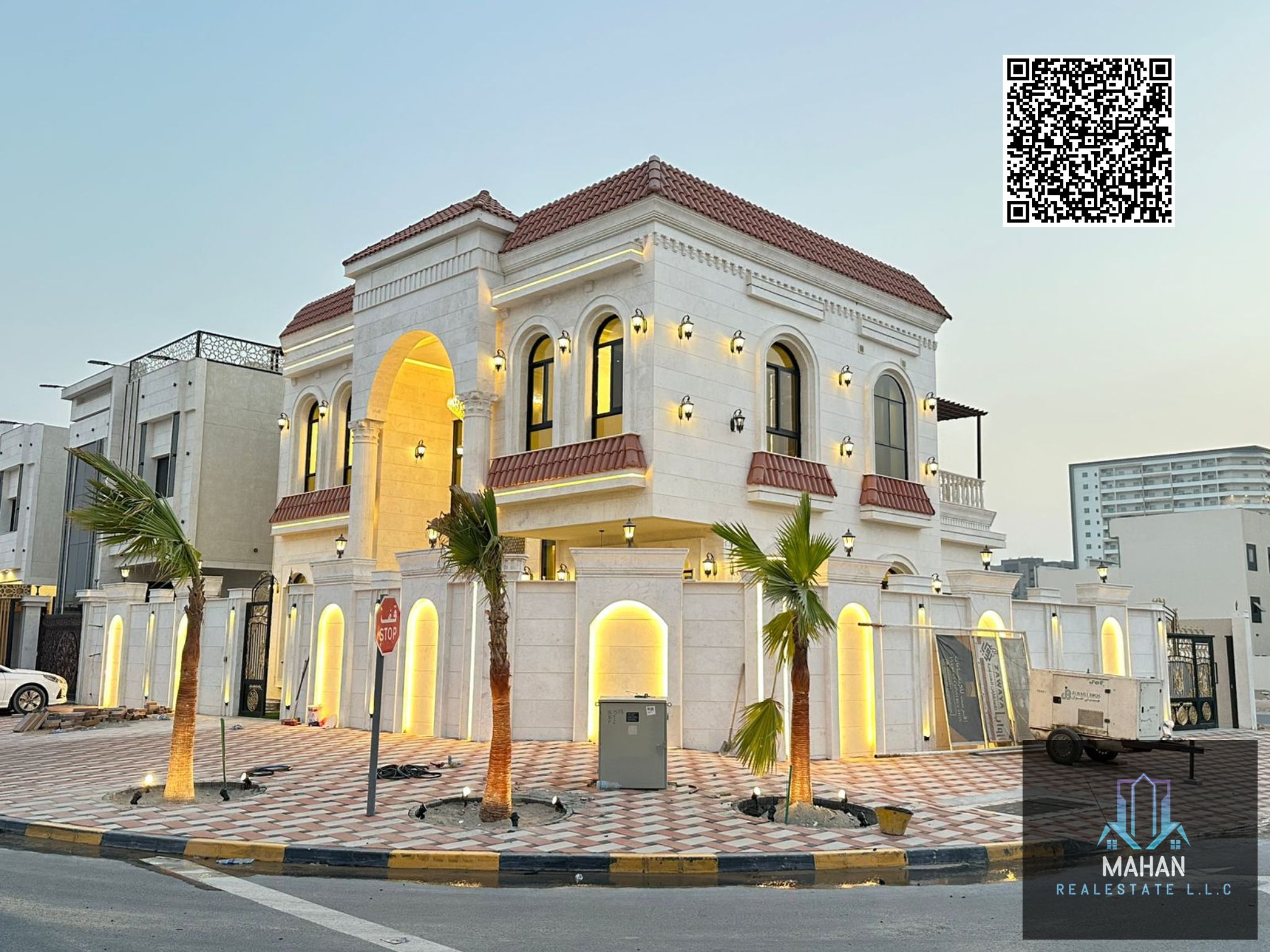 Located in the prestigious Al Helio 2 area in Ajman, this exceptional classic-style villa, designed in the form of a mini palace, offers a luxurious lifestyle that perfectly blends elegance, comfort, and privacy.