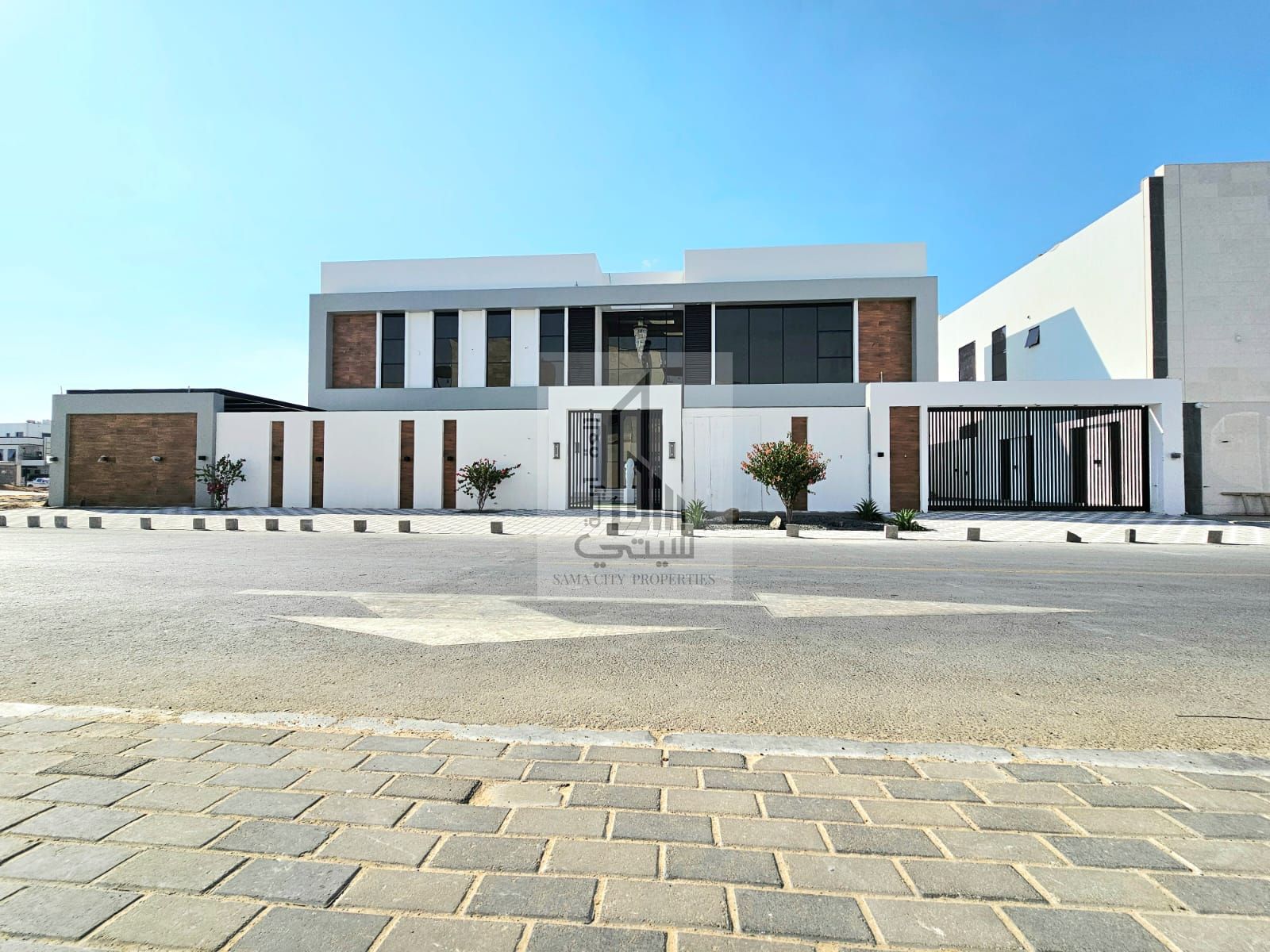 Villa for sale *Ajman * Consisting of: * *5 master bedrooms* * Majlis