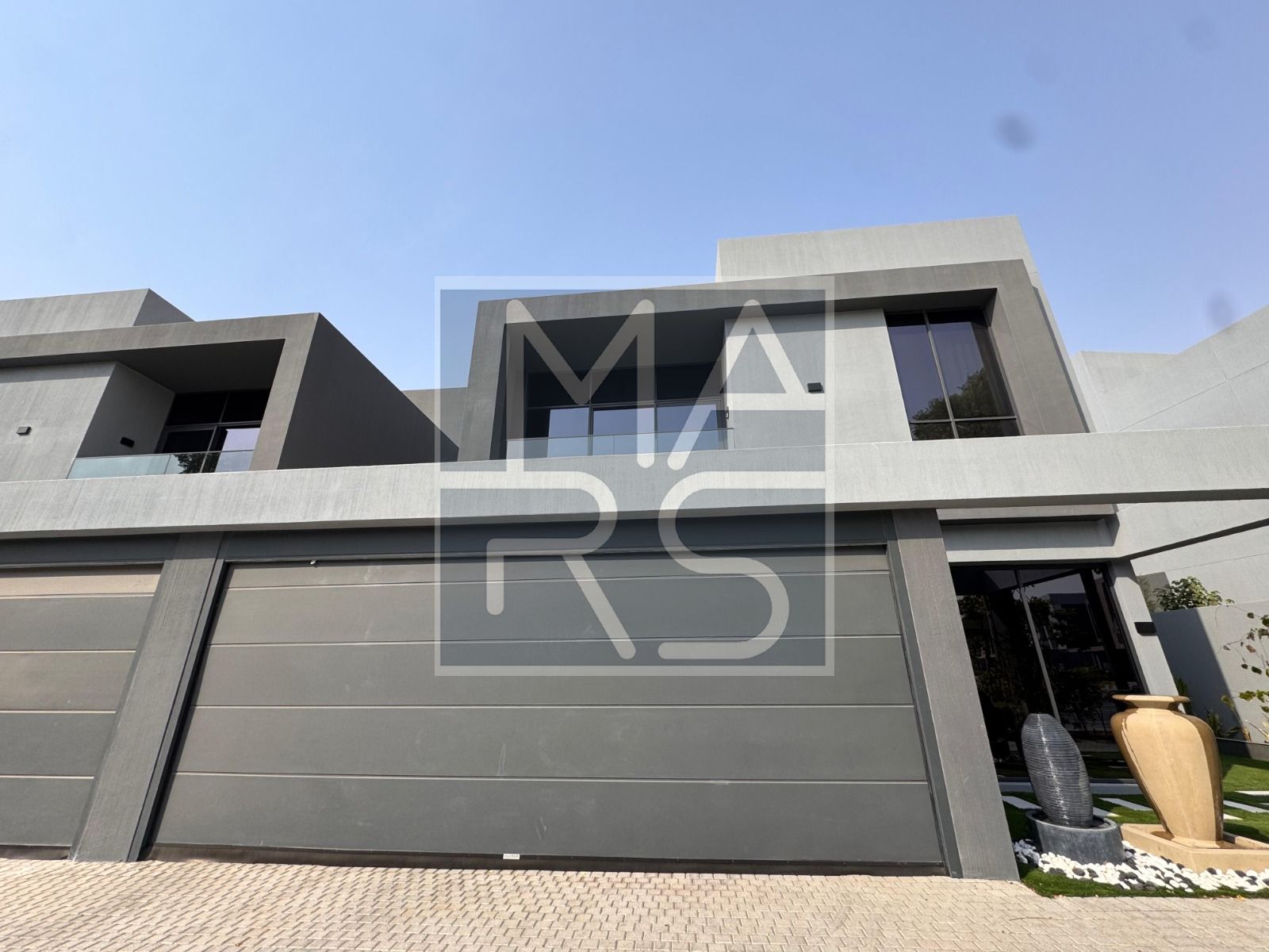 Fully Upgraded | Rooftop | Large Plot | High-Demand Phase