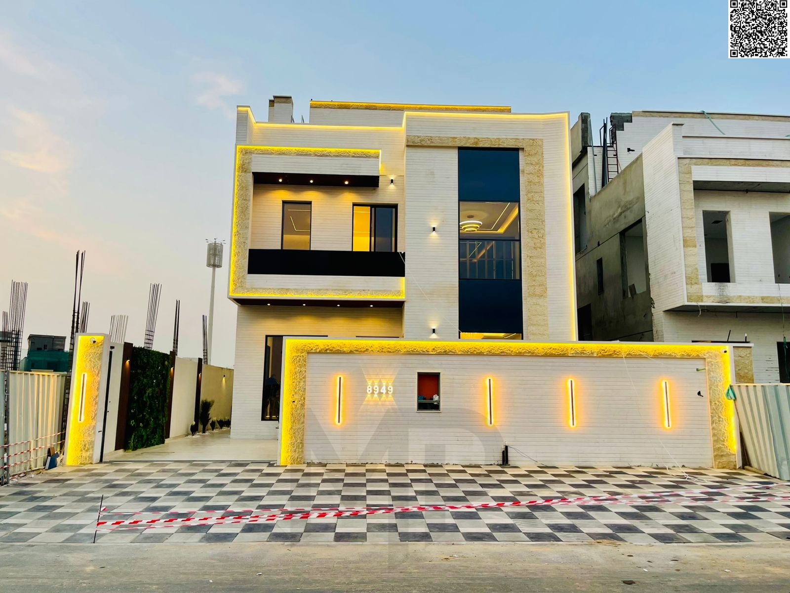 A unique opportunity to own a luxurious villa with an elegant design in the Al Zahia area, ready to move in, at a price that includes registration and