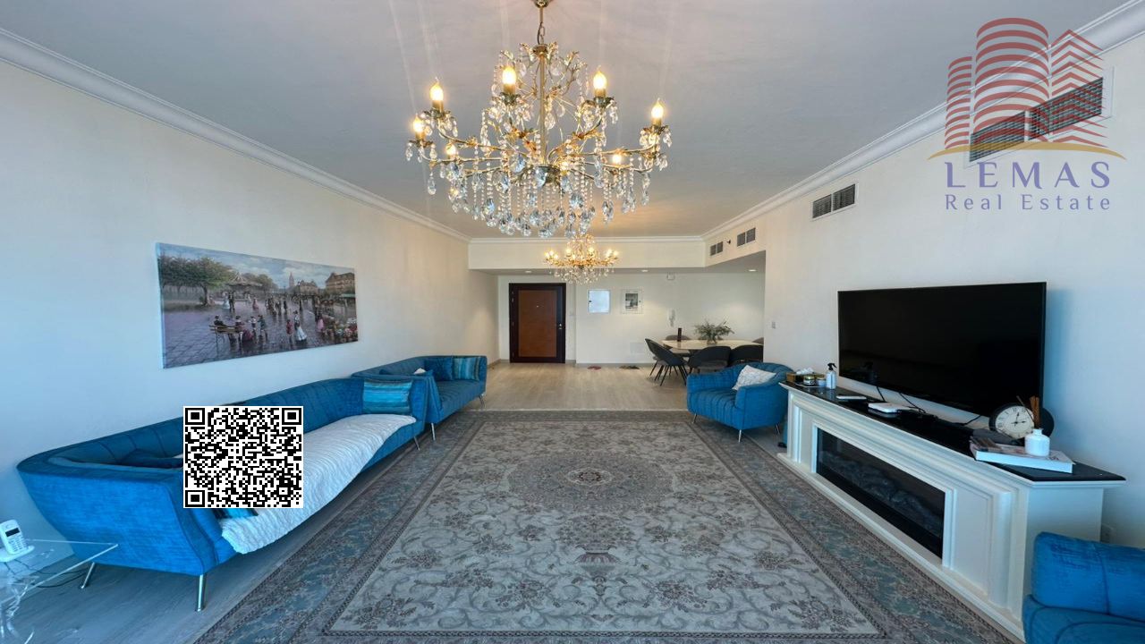 2bhk Cash sale, full sea view, closed kitchen