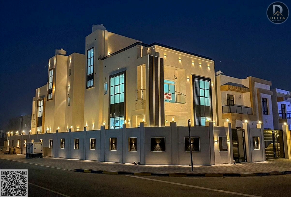 A luxurious two-story corner villa with a roof and a spacious yard, featuring 4 master bedrooms with high-end personal finishing and an attractive pri