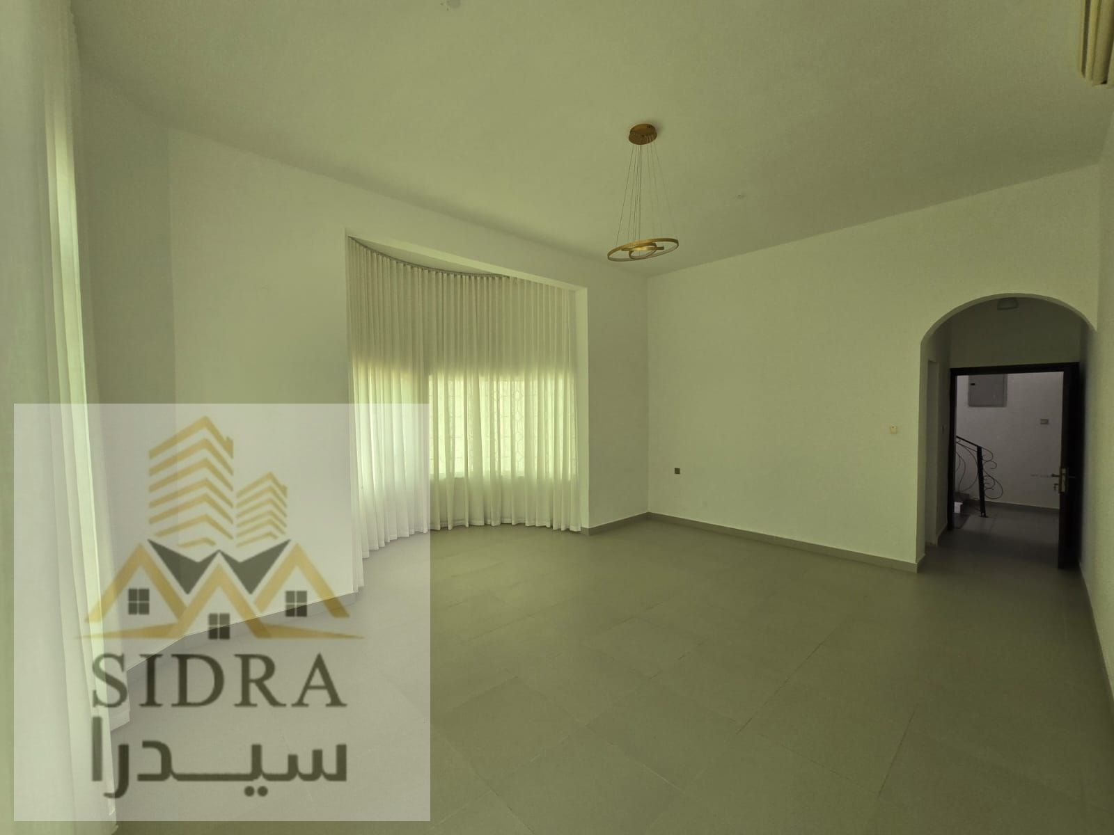 – Al Jurf 2 Area Land area: 14,000 sq. ft