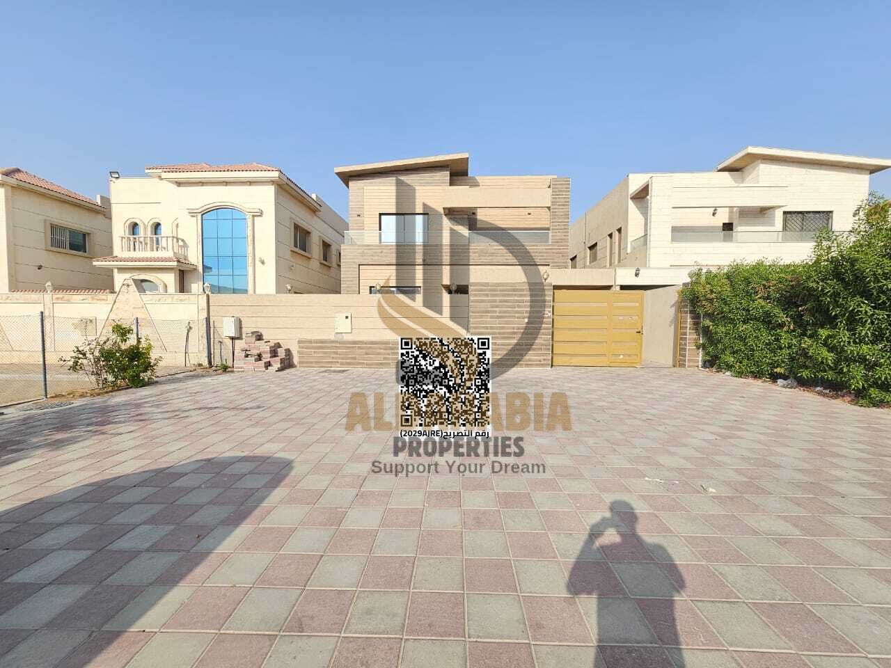 Villa for Rent – Al Rawdha 2 | Ajman A spacious and luxurious villa is available for rent in Al Rawdha 2, Ajman, located next to a mosque, offering