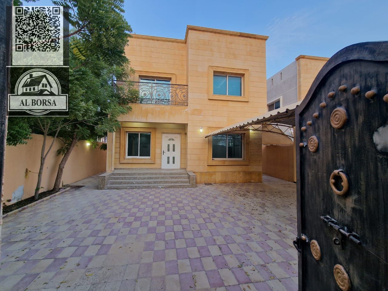 Villa for sale – Al moaihat Ajman A distinctive villa with excellent finishing and a quiet location, ideal for families Practical