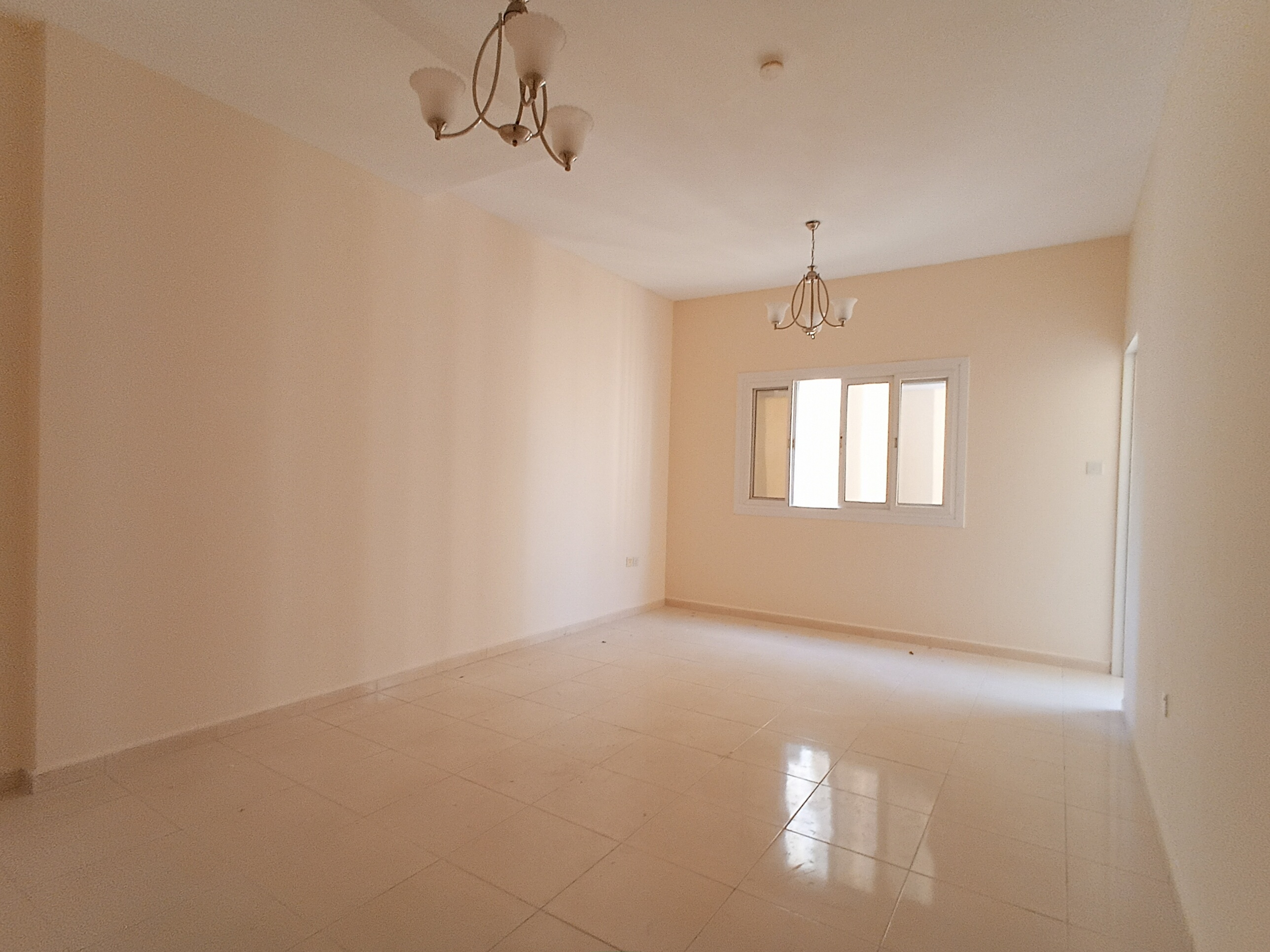 Ready to move 1BHK apartment with baloney 2 bathroom just 38k