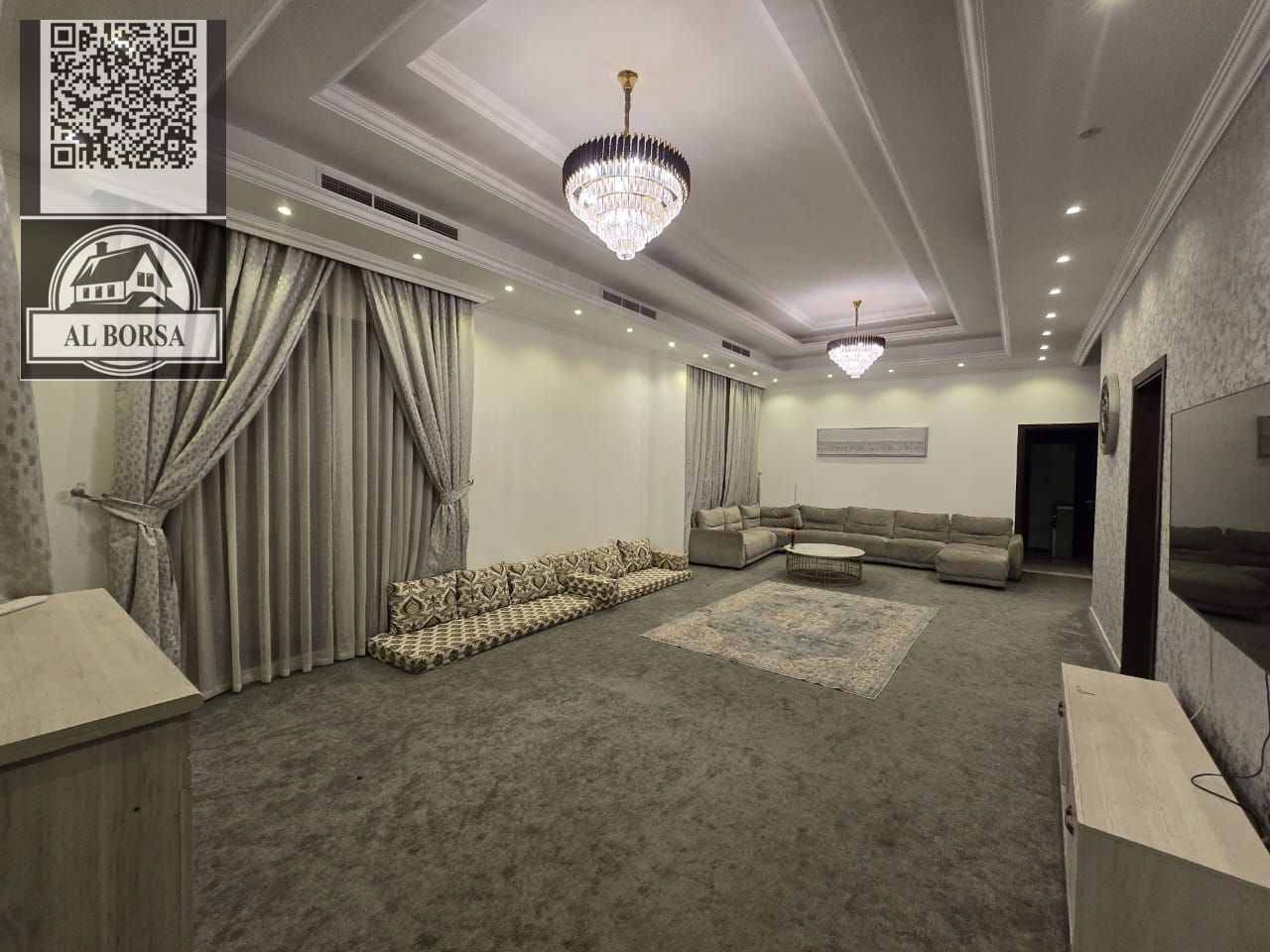 Villa for rent in Al Tallah, Ajman, 5 master bedrooms, majlis, living room and maid's room