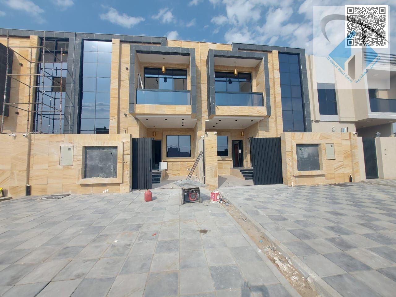 Townhouse in Al-Haliou 2, European design, registration fees included (negotiable), freehold ownership for all nationalities