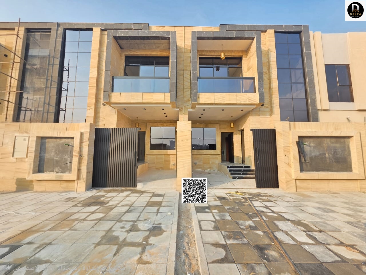 Villa for sale, custom finishing, near the mosque, registration fees included, opposite the Azha project - freehold for all nationalities
