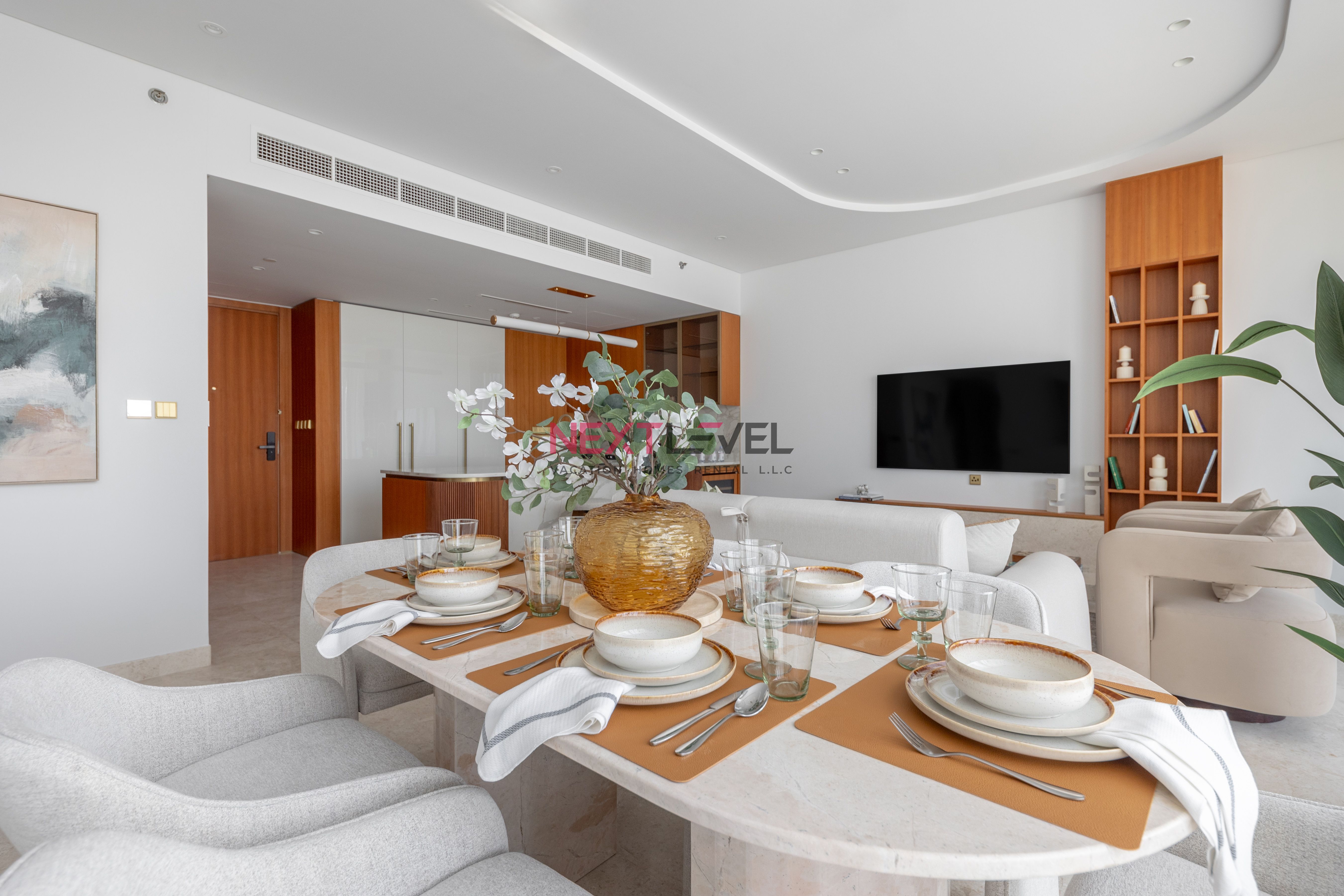 Premium 2BR Apartment | Palm Jumeirah | Private Beach | Fully Furnished