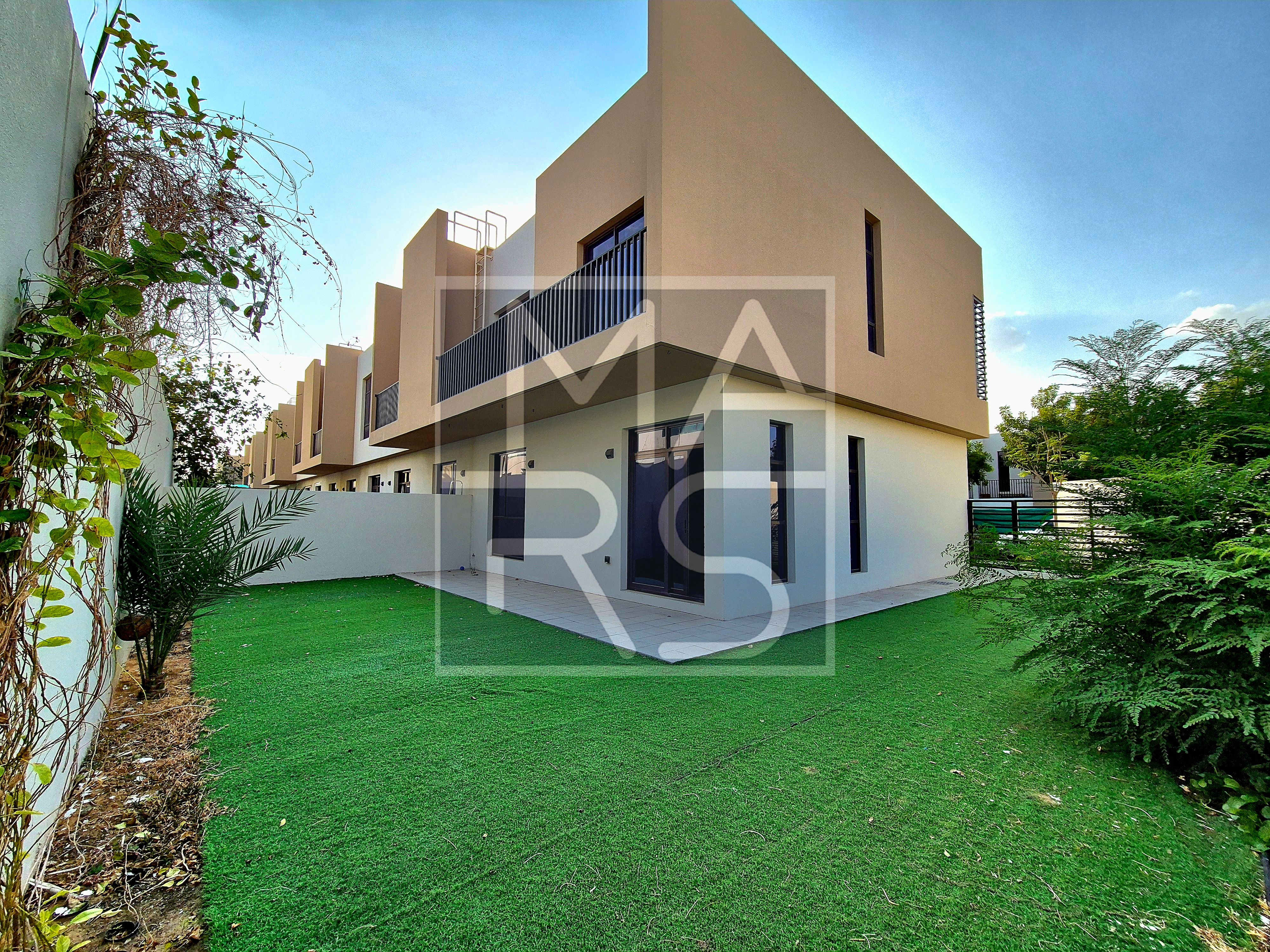 Bigger Layout 3BHK Corner for Rent in Community