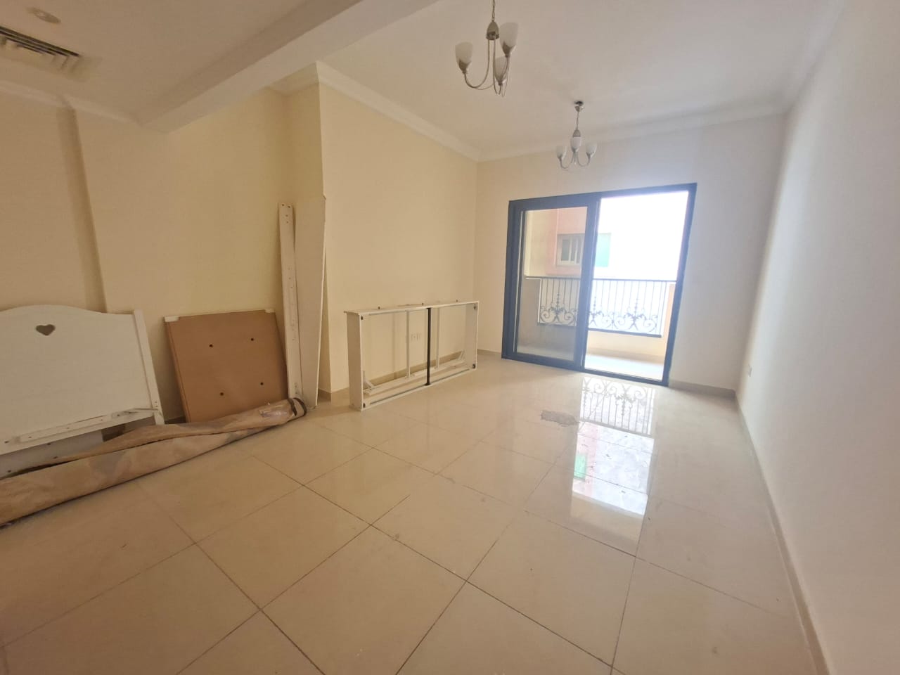 Lxury and Like Brand new apartment with balcony with master room parking prim location sharja Muwaileh