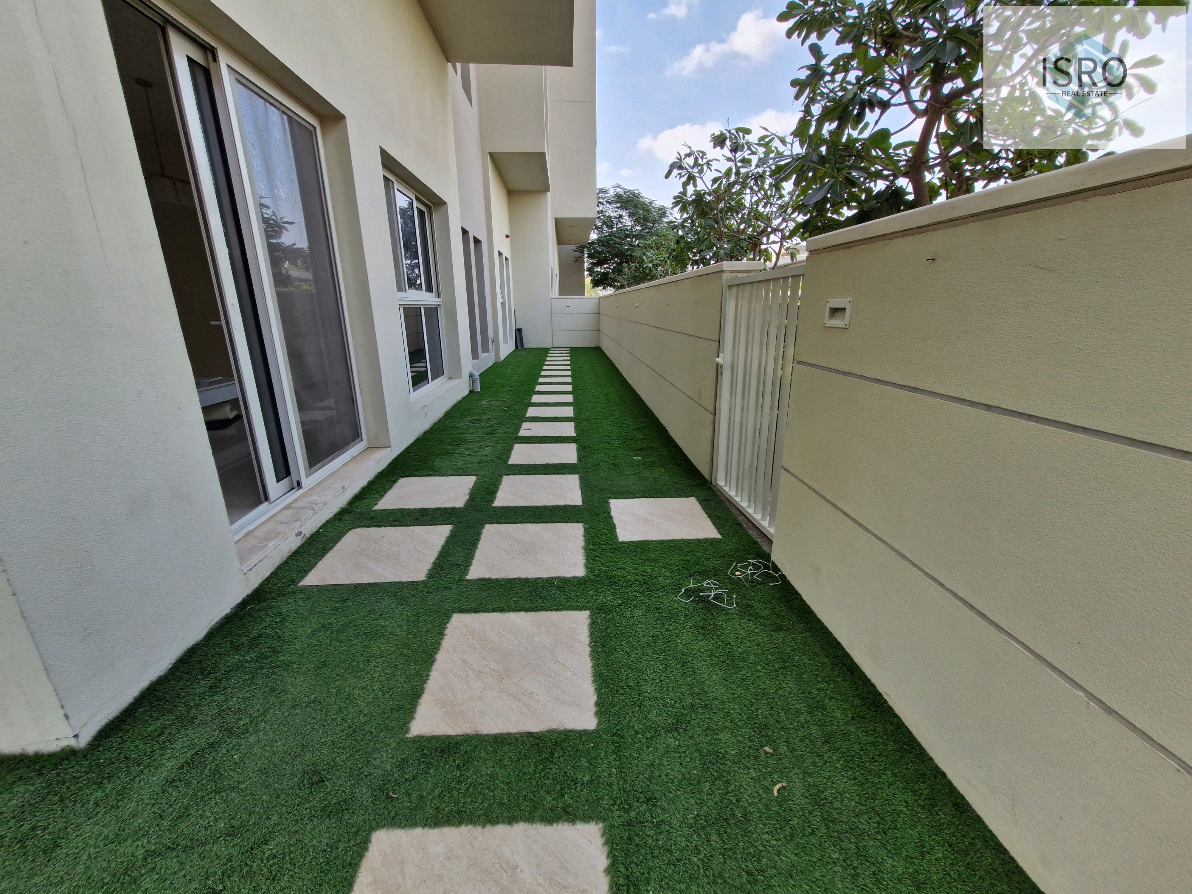 Private garden | Gated community | Family-friendly