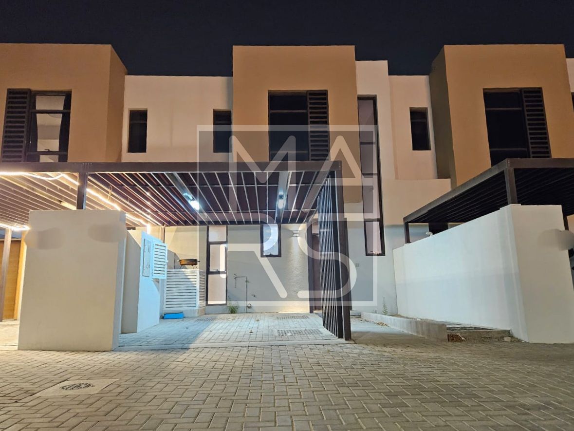 02BHK || Master Rooms || Ready to Move || Middle Unit || 85k