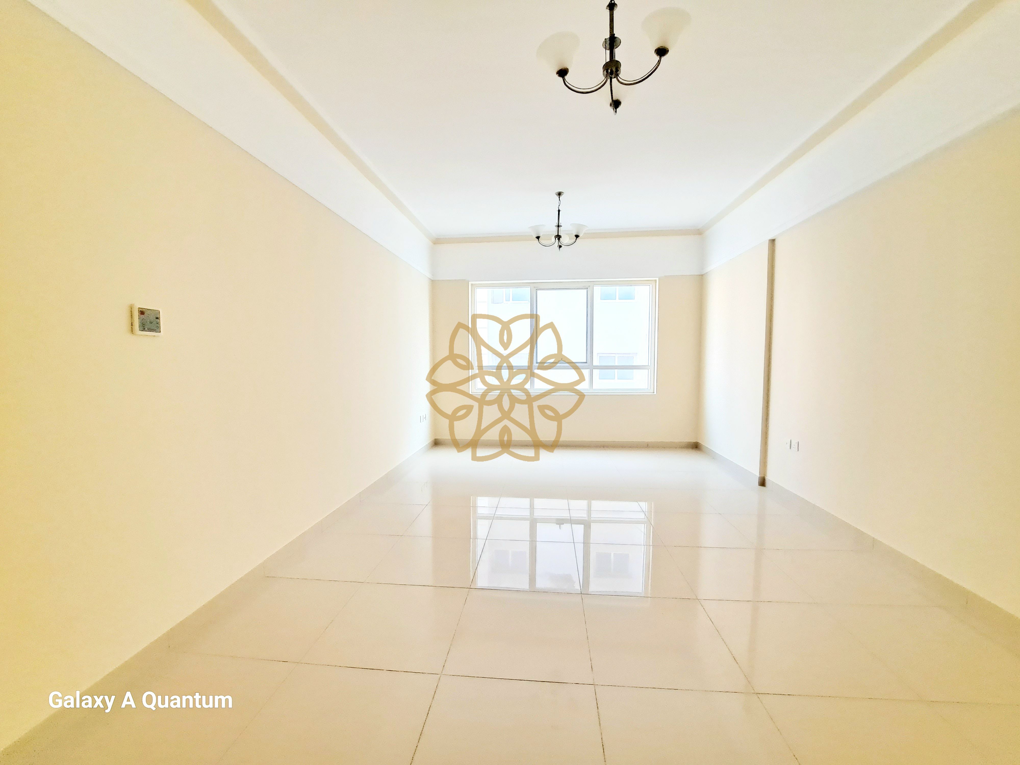 Huge 3BHK with parking open veiw in al khan