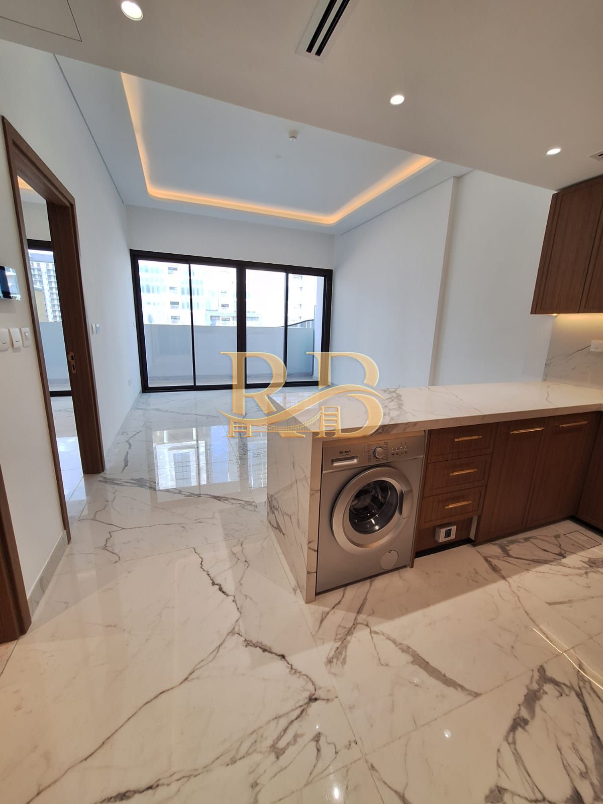 Brand new | 1 Bed | Phase 4 | Chiller free | 90K