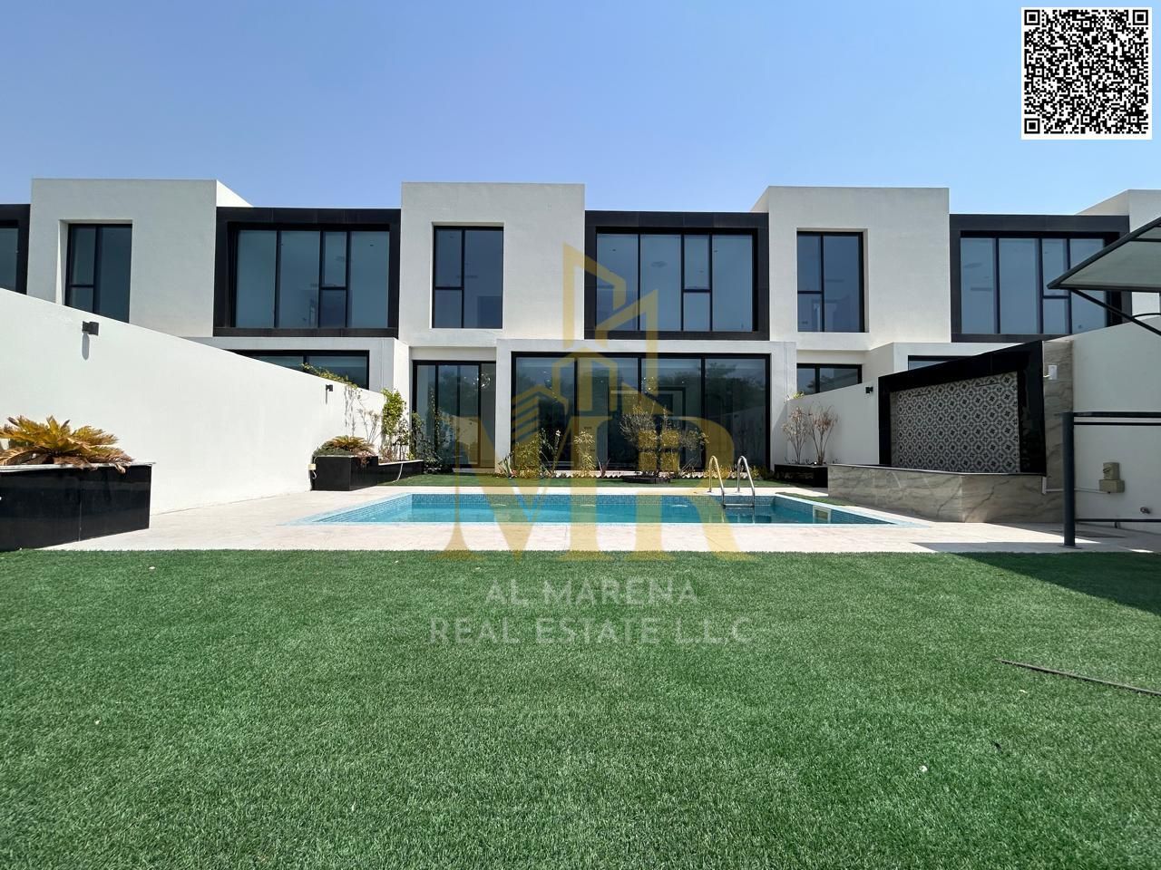 Luxury super deluxe villa for sale in Al Zorah area, Ajman, price includes electricity, water and air conditioning