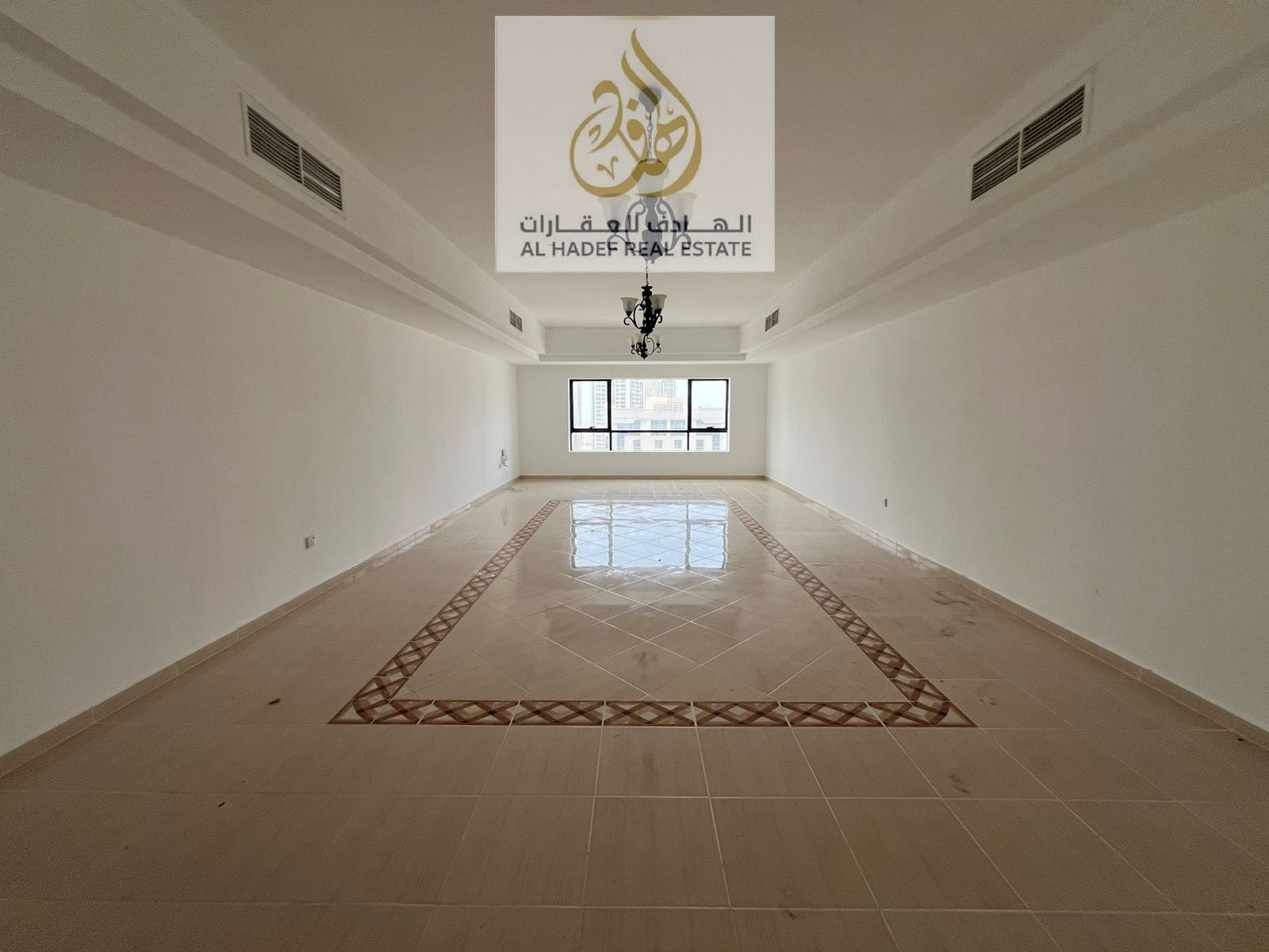 The Al Taawun area in Sharjah is close to all public services and the Dubai exit.