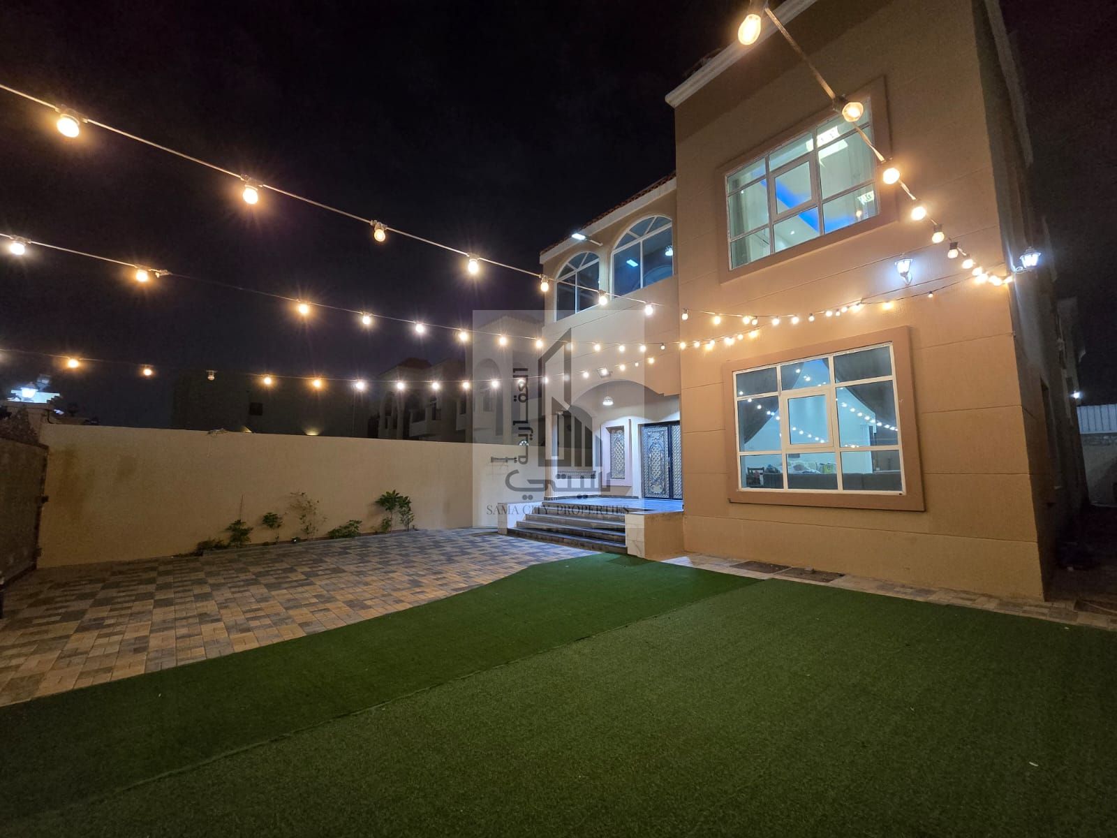Villa for sale *Ajman * Consisting of: * *5 master bedrooms* * Majlis