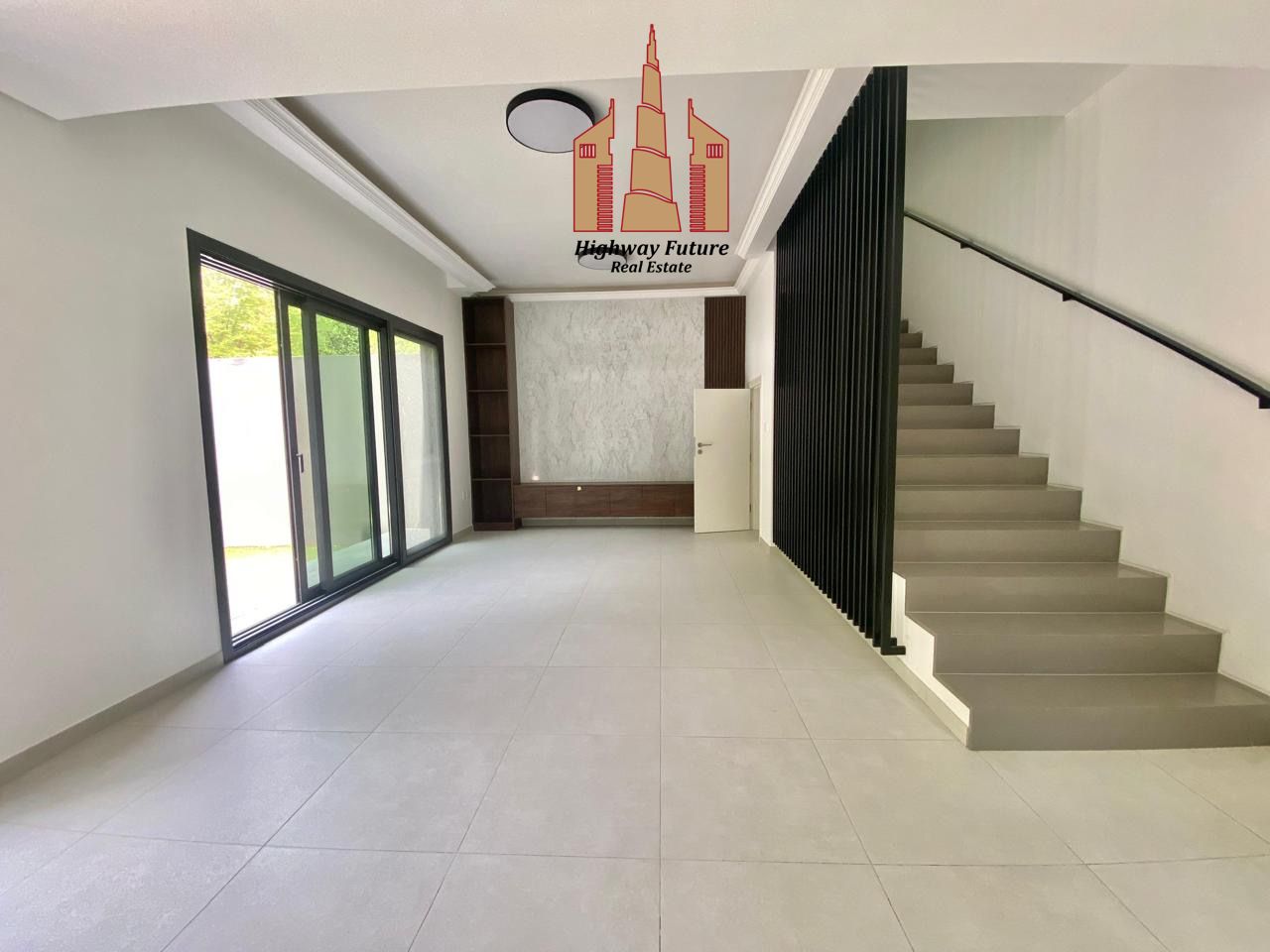 Modern Luxurious Corner 3bhk + Maid Room + Big Backyard in Sarab Community Al jada