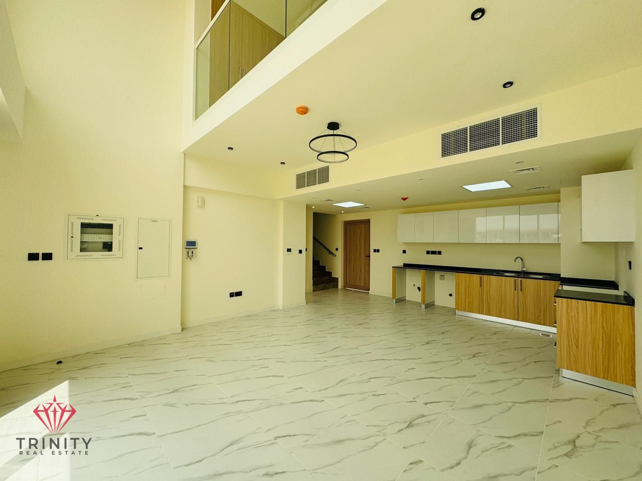 Premium | New | Ready to move