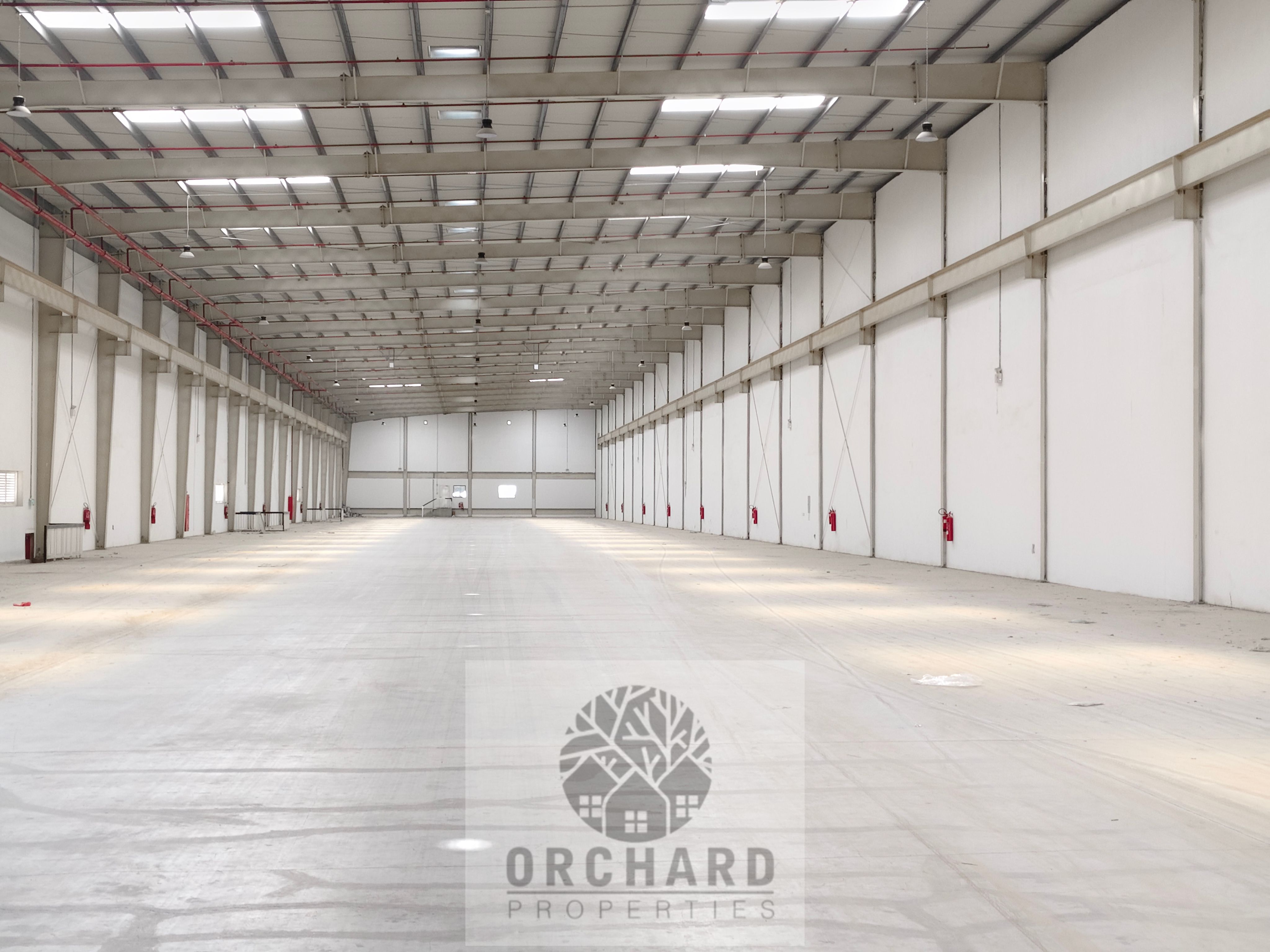 Ready to Move/ prime location/Manufacturing/Storage/Height 14 Meters/Vast area for Parking and Loading and Unloading/Heavy power