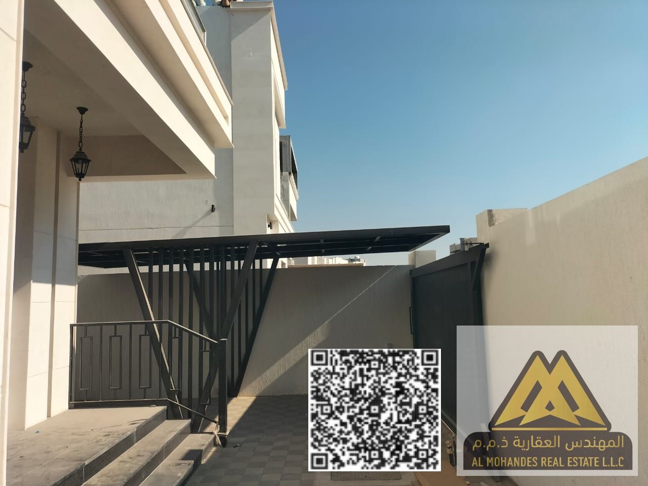 A distinctive villa in a prestigious location in Al Zahia, ideal for families, featuring a spacious design and modern finishes.