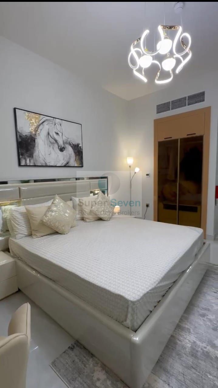 FULLY FURNISHED || HIGH FLOOR || MG VIEW