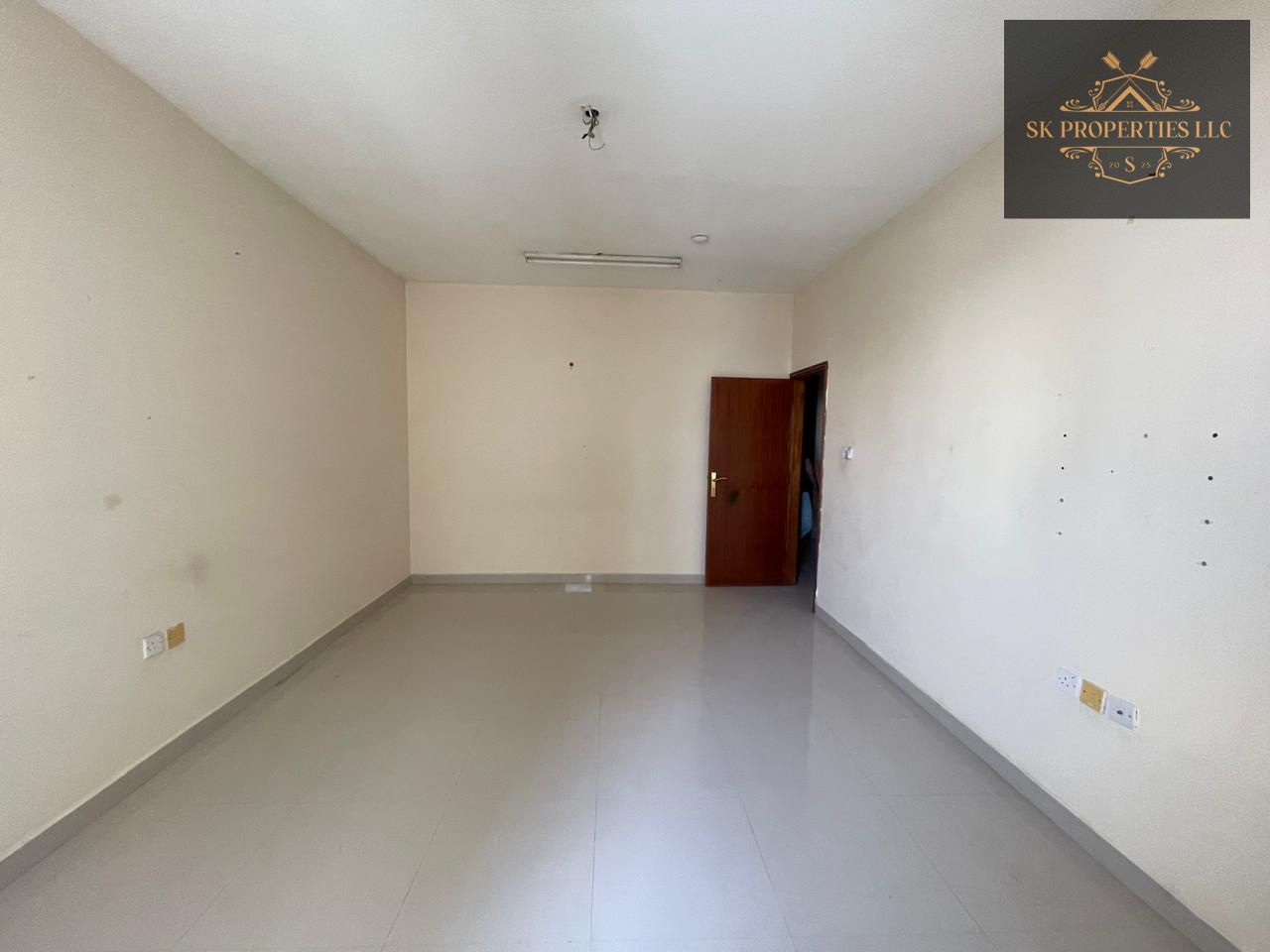 Spacious Unfurnished 2 BHK Apartment for Rent in Muwaileh Commercial, Sharjah | Prime Location | Family Living | Modern Amenities | 1,500 SQFT