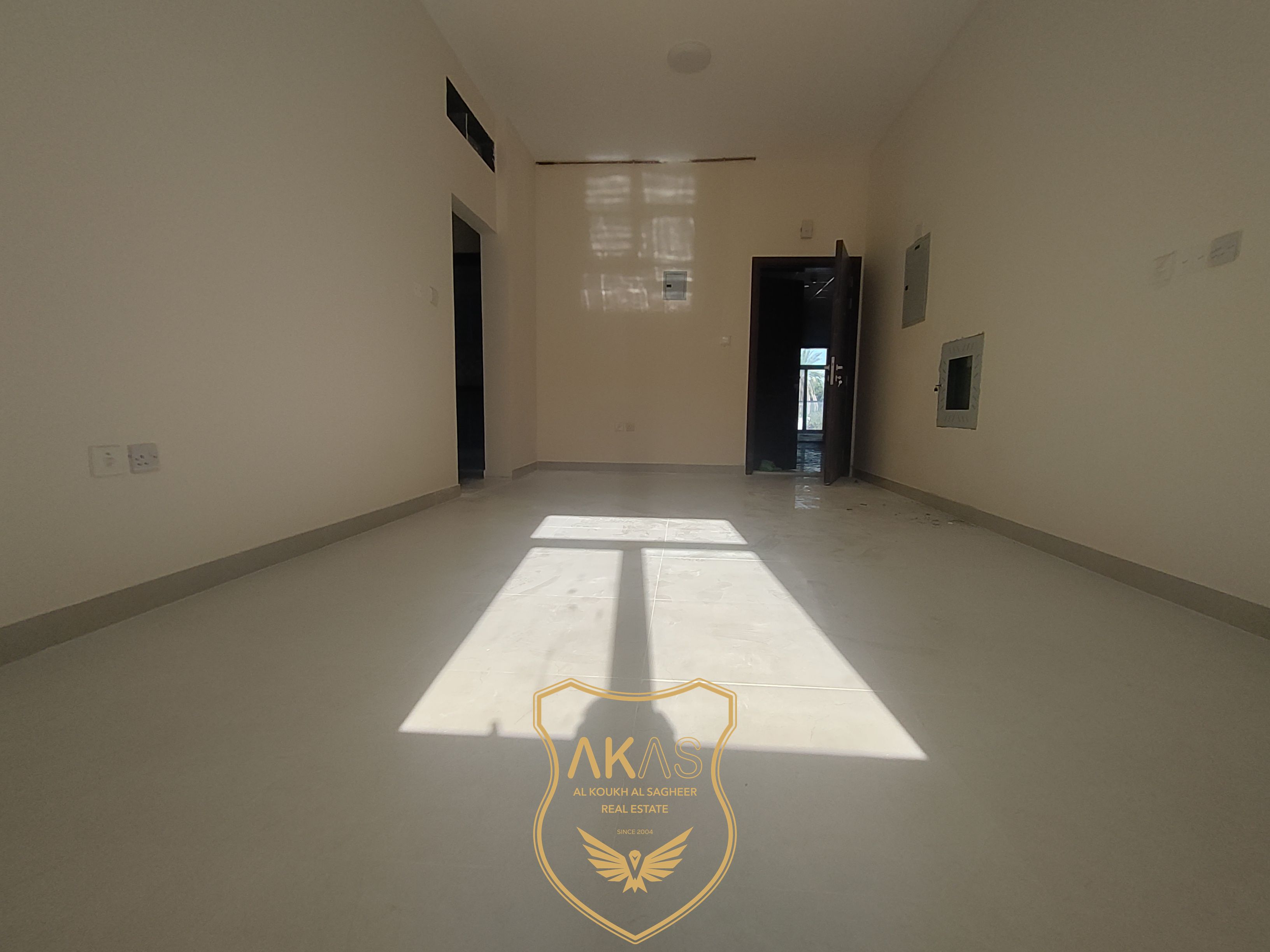 Brand New 1bhk available in nassria Sharjah