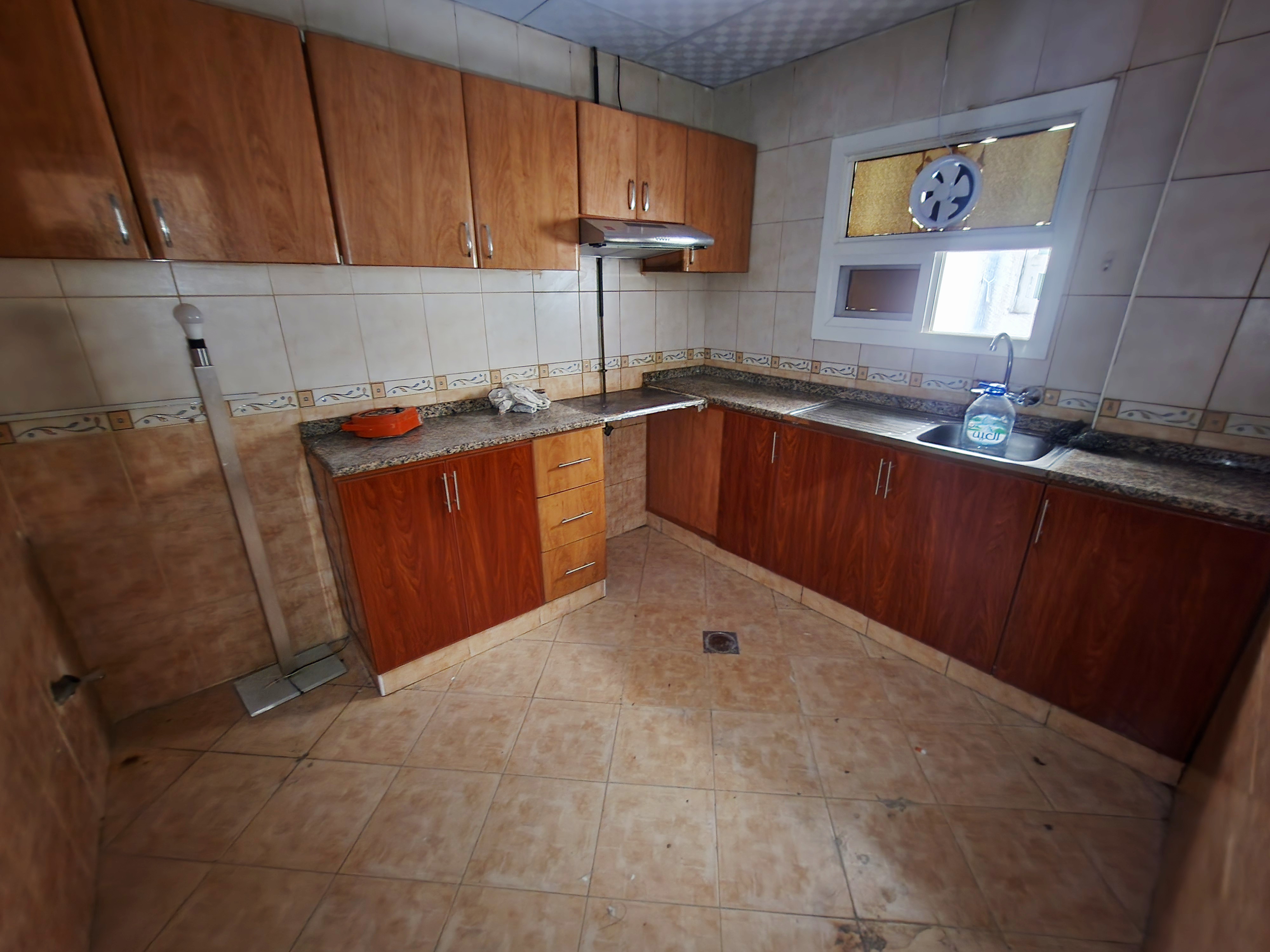 Spacious neat and clean apartment and area prime location family Building cheap rent