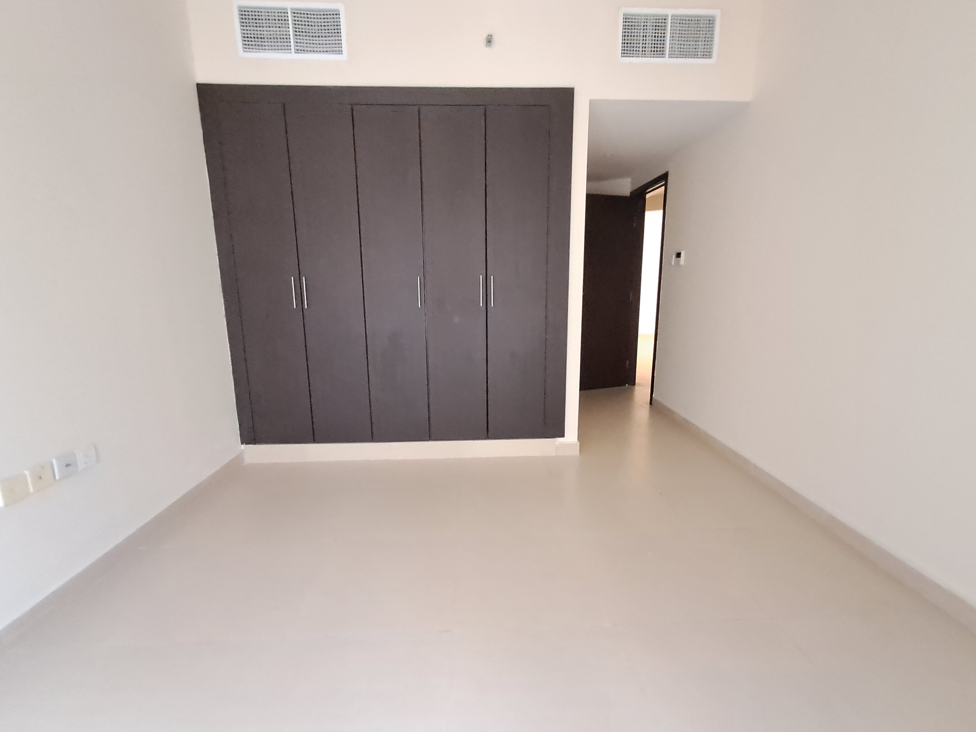 School Area near to PACE School 2BHK with parking 52k available