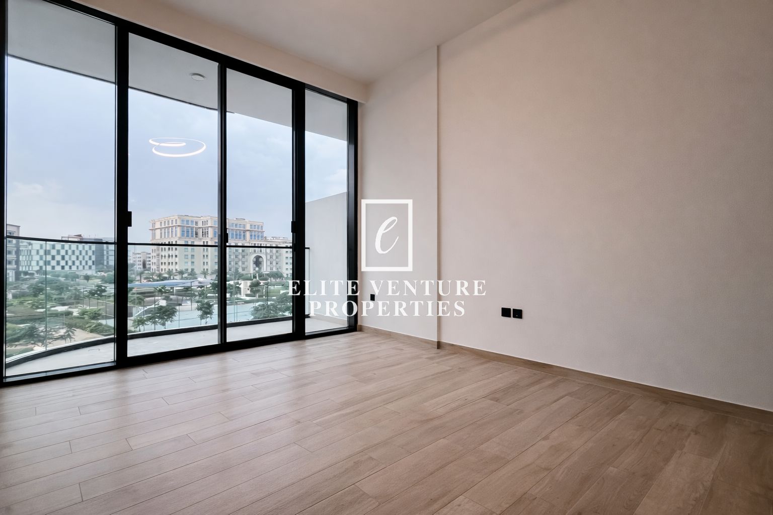 BRIGHT APARTMENT | SPACIOUS | PRIME LOCATION