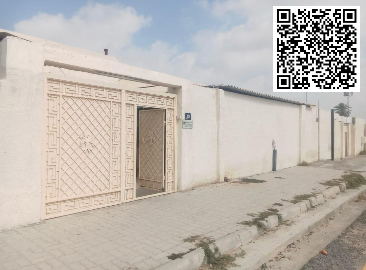 Ready Investment Opportunity – Spacious Arabian House in Al Qadisiyah, Sharjah, Next to Al Shaab Club | 8 Bedrooms | Annual Income AED 72,000 | Lar