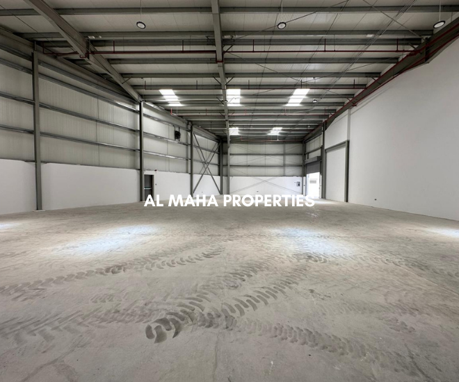 Road Facing-High Visibility-Ideal for General Trading/Ecommerce storage/Advertising & Printing