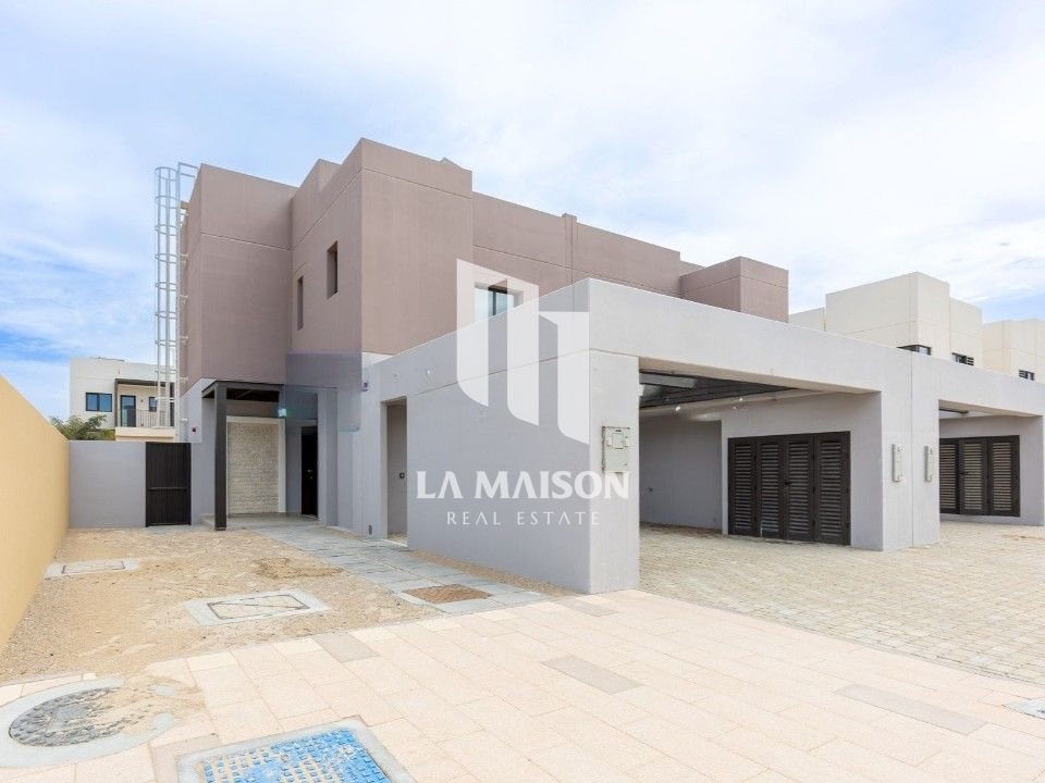 Big Garden Space | G+1 | Corner | Hot Deal